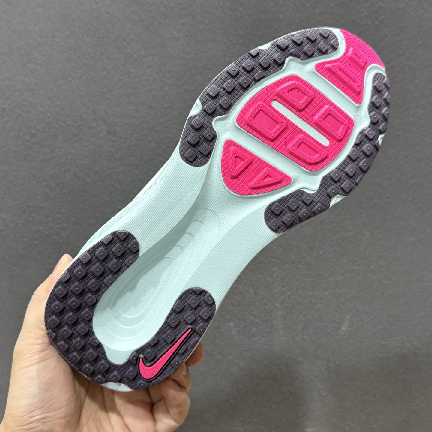 180 Nike Air Zoom Vomero 18 GTX 全新科技提前原鞋开发 IM6676-104-Chinese UA Cheap High Quatity Brand Clothes Bags handbags Sneakers wholesale wholesaler seller from China Factory suppliers Fashion Clothing Shoes best Quality Beautiful Price 180 Nike Air Zoom Vomero 18 GTX 全新科技提前原鞋开发 IM6676-104