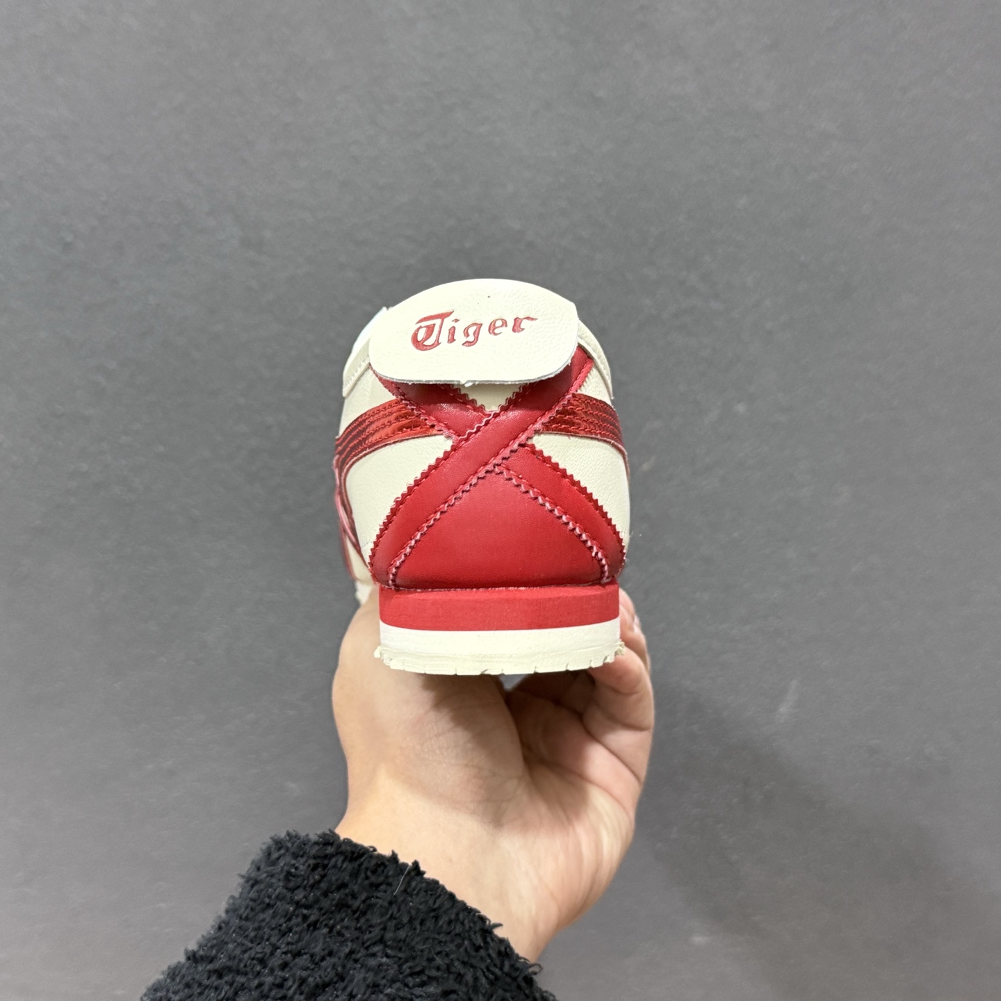 160 OnitsukaTiger/鬼塚虎 Mexico 66 NM 低邦休闲跑步鞋 1183C522-200-Chinese UA Cheap High Quatity Brand Clothes Bags handbags Sneakers wholesale wholesaler seller from China Factory suppliers Fashion Clothing Shoes best Quality Beautiful Price 160 OnitsukaTiger/鬼塚虎 Mexico 66 NM 低邦休闲跑步鞋 1183C522-200