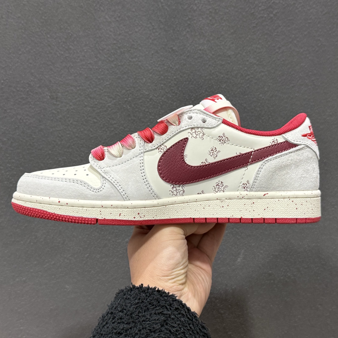 260 Nike Air Jordan 1 Low SP 定制配色 倒钩联名马年限定 定制AJ联名-高端定制 低帮复古文化板鞋 YX5066-413