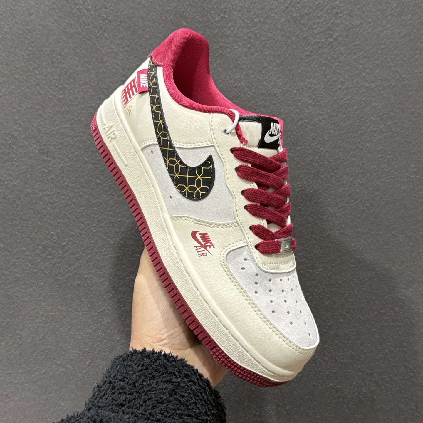 260 2026新款定制限量发售高端定制Nike Air Force 1 '07 Low “马年限定联名------白灰中国风” KD1688-006-Chinese UA Cheap High Quatity Brand Clothes Bags handbags Sneakers wholesale wholesaler seller from China Factory suppliers Fashion Clothing Shoes best Quality Beautiful Price 260 2026新款定制限量发售高端定制Nike Air Force 1 '07 Low “马年限定联名------白灰中国风” KD1688-006
