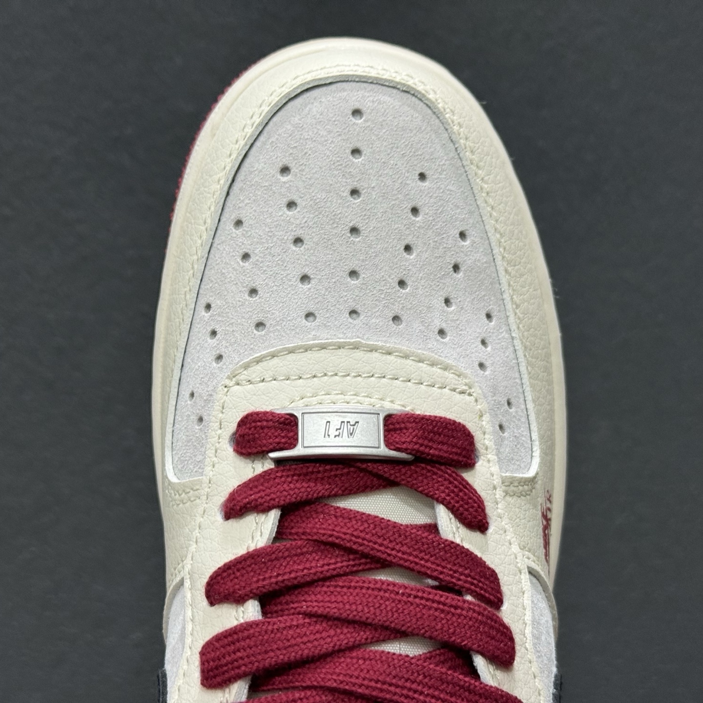 260 2026新款定制限量发售高端定制Nike Air Force 1 '07 Low “马年限定联名------白灰中国风” KD1688-006-Chinese UA Cheap High Quatity Brand Clothes Bags handbags Sneakers wholesale wholesaler seller from China Factory suppliers Fashion Clothing Shoes best Quality Beautiful Price 260 2026新款定制限量发售高端定制Nike Air Force 1 '07 Low “马年限定联名------白灰中国风” KD1688-006