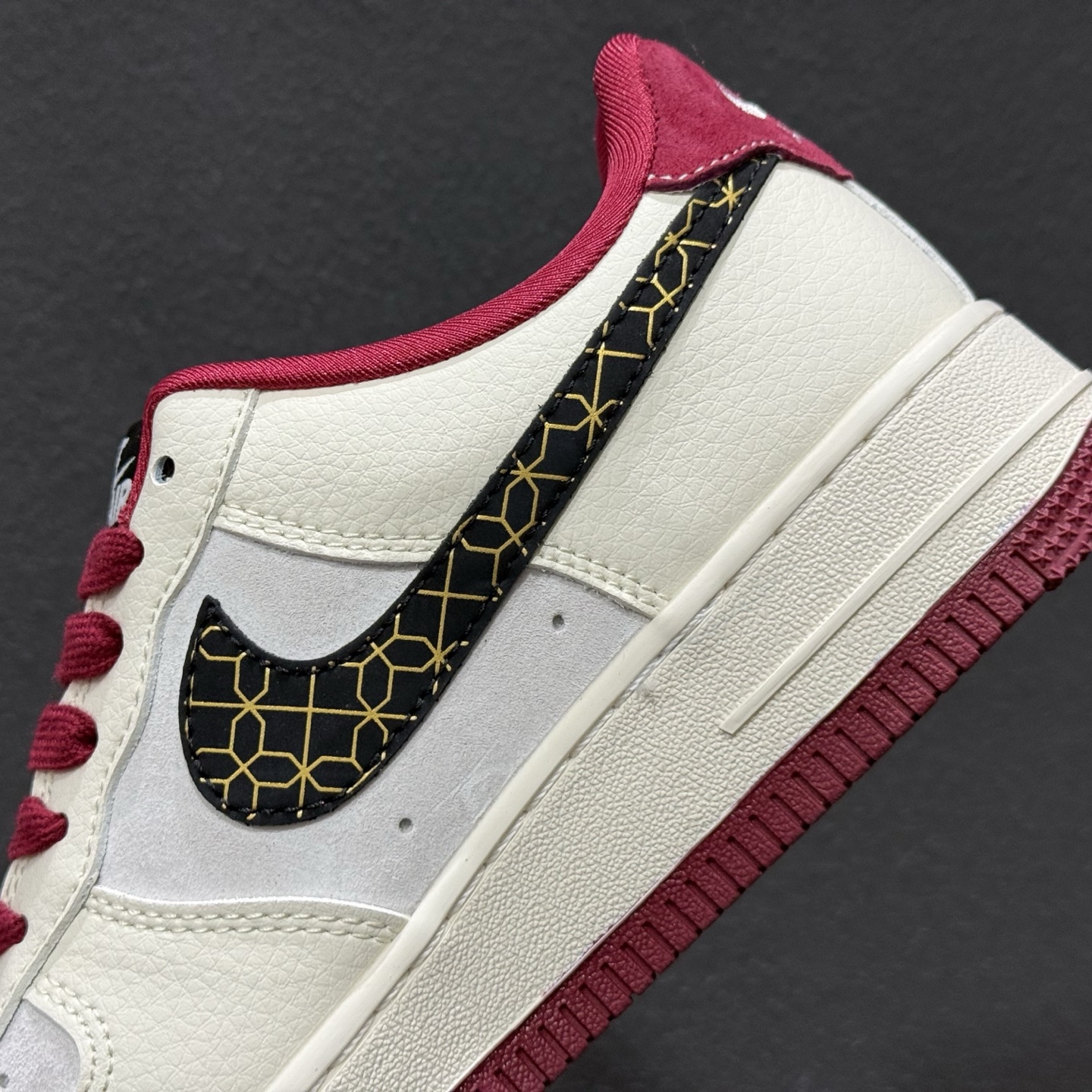 260 2026新款定制限量发售高端定制Nike Air Force 1 '07 Low “马年限定联名------白灰中国风” KD1688-006-Chinese UA Cheap High Quatity Brand Clothes Bags handbags Sneakers wholesale wholesaler seller from China Factory suppliers Fashion Clothing Shoes best Quality Beautiful Price 260 2026新款定制限量发售高端定制Nike Air Force 1 '07 Low “马年限定联名------白灰中国风” KD1688-006