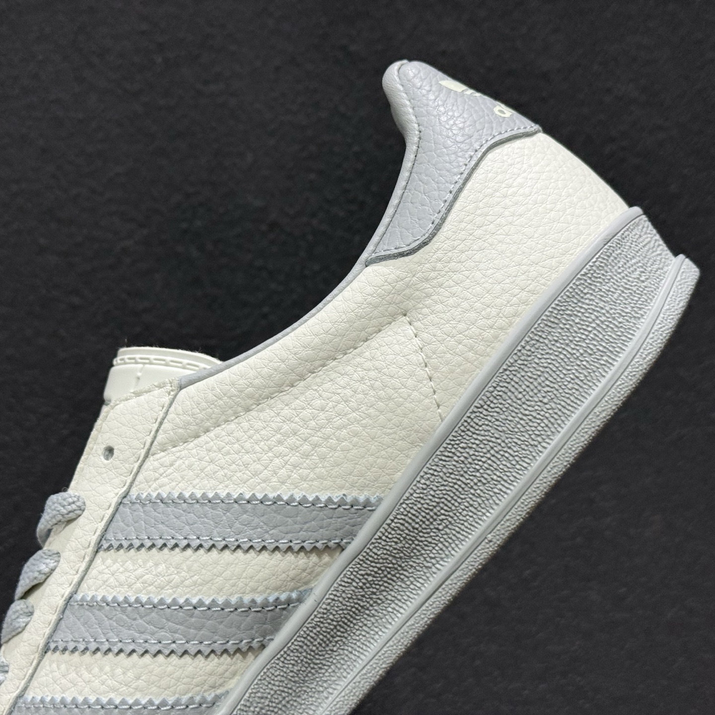 140 Adidas Originals Gazelle Indoor DIY三叶草复古休闲防滑耐磨低帮板鞋 DD6620-111