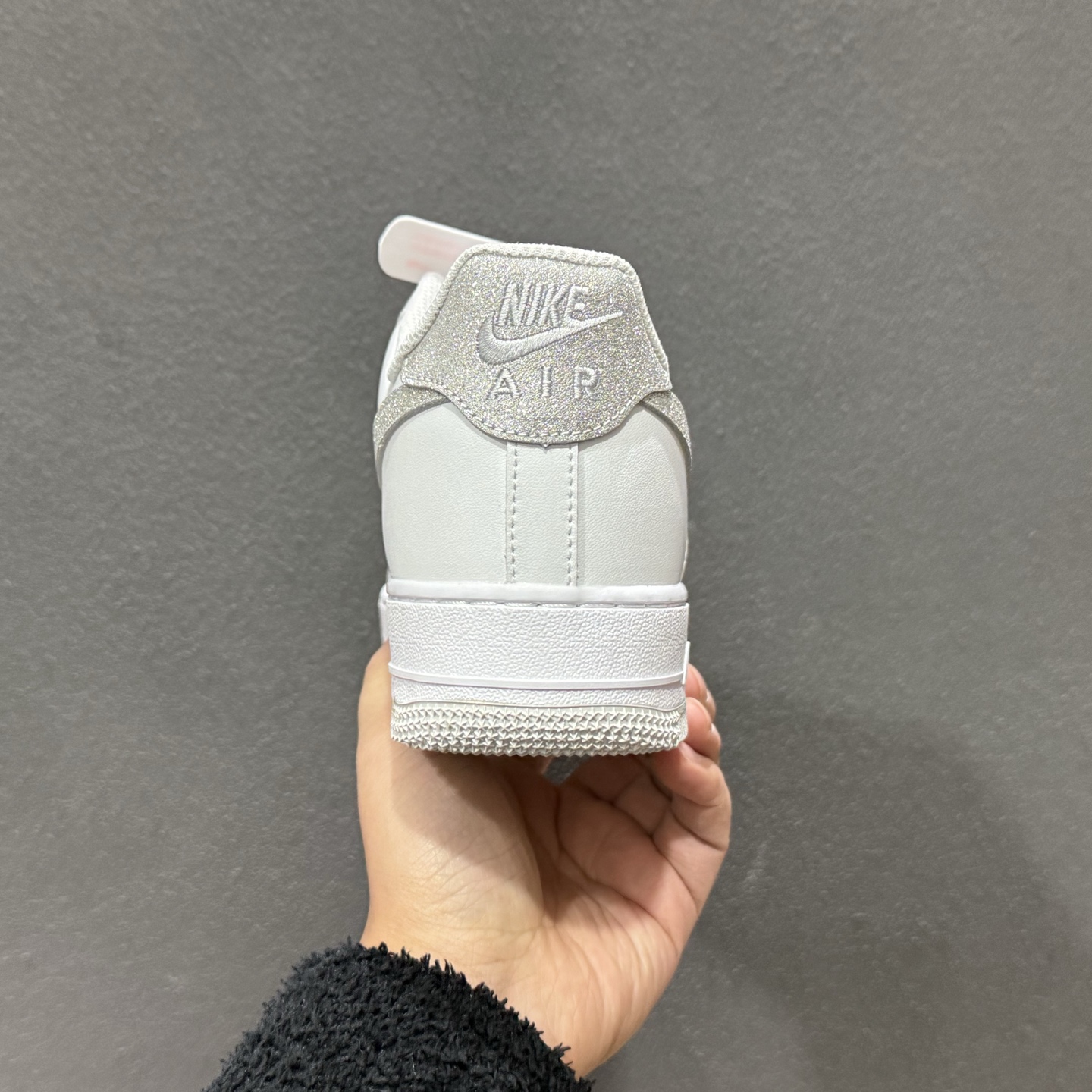 260 爆款定制 二次元主题 Nike Air Force 1 Low’07 亮片小勾 空军一号低帮休闲板鞋 ZH0316-156-Chinese UA Cheap High Quatity Brand Clothes Bags handbags Sneakers wholesale wholesaler seller from China Factory suppliers Fashion Clothing Shoes best Quality Beautiful Price 260 爆款定制 二次元主题 Nike Air Force 1 Low’07 亮片小勾 空军一号低帮休闲板鞋 ZH0316-156