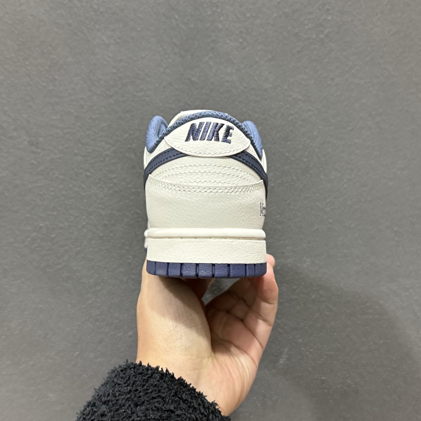 260 YC版 Nike SB Dunk Low 米白蓝 低帮休闲板鞋 WB0620-116-Chinese UA Cheap High Quatity Brand Clothes Bags handbags Sneakers wholesale wholesaler seller from China Factory suppliers Fashion Clothing Shoes best Quality Beautiful Price 260 YC版 Nike SB Dunk Low 米白蓝 低帮休闲板鞋 WB0620-116
