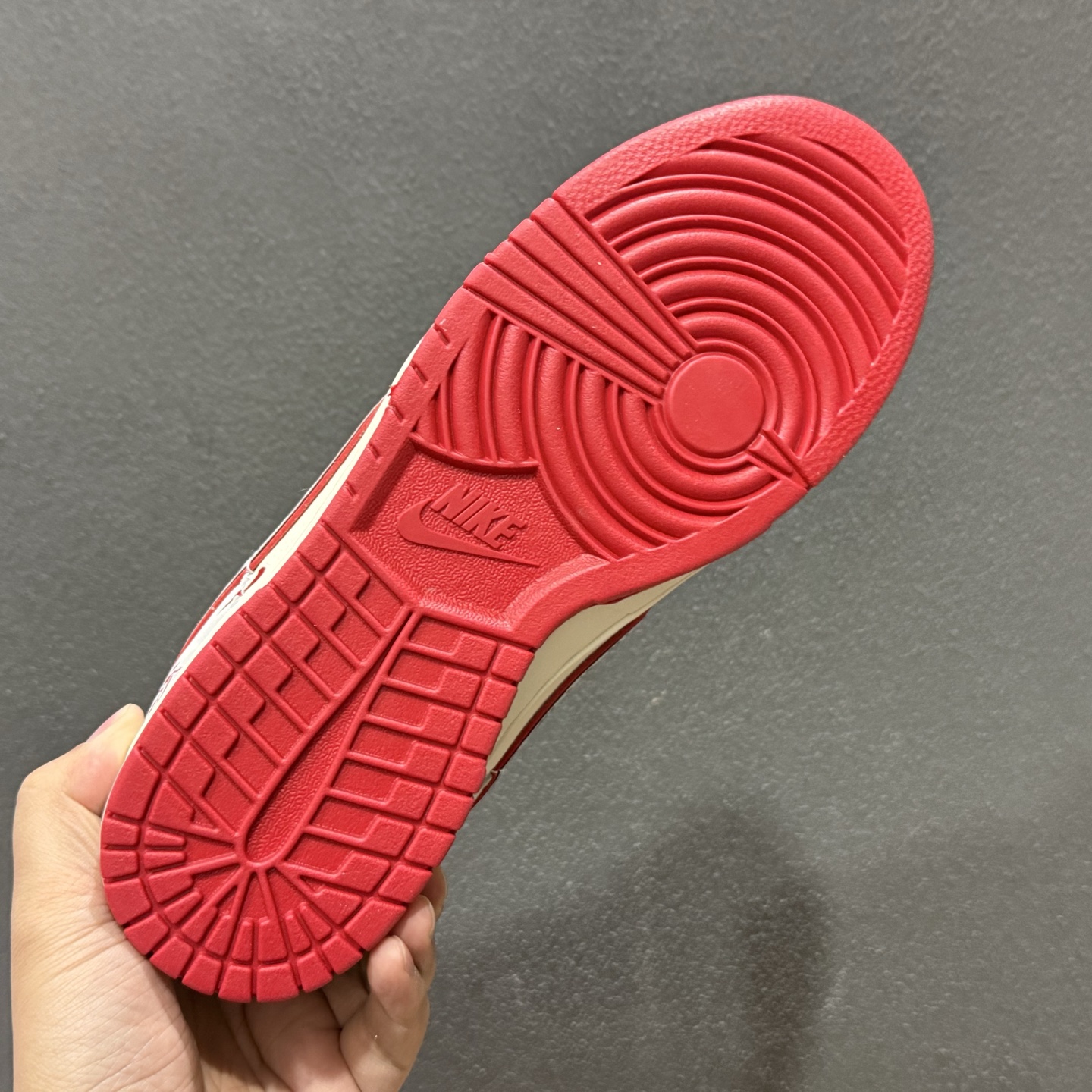 260 Nike SB Dunk Low 马年限定 LX1988-820-Chinese UA Cheap High Quatity Brand Clothes Bags handbags Sneakers wholesale wholesaler seller from China Factory suppliers Fashion Clothing Shoes best Quality Beautiful Price 260 Nike SB Dunk Low 马年限定 LX1988-820