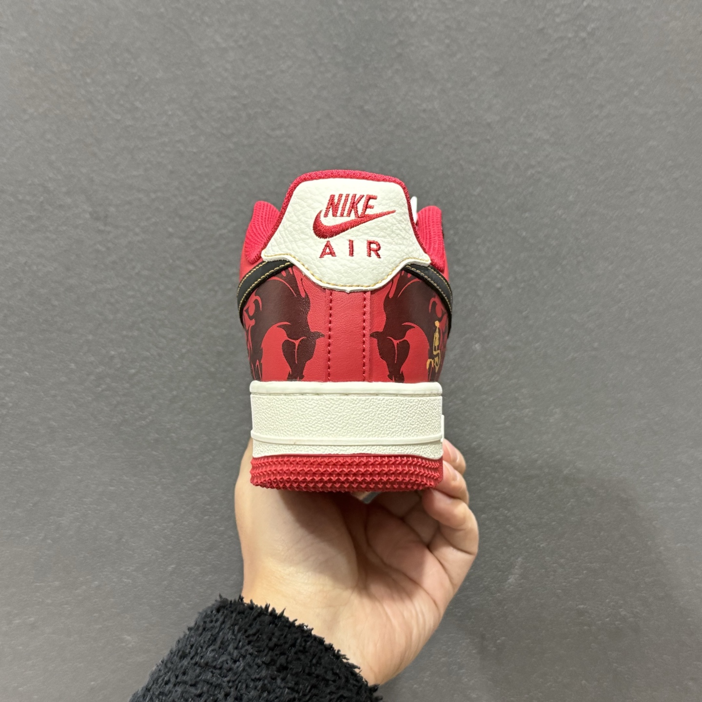 260 Nike Air Force1 07 low 马年限定 KG6699-F20-Chinese UA Cheap High Quatity Brand Clothes Bags handbags Sneakers wholesale wholesaler seller from China Factory suppliers Fashion Clothing Shoes best Quality Beautiful Price 260 Nike Air Force1 07 low 马年限定 KG6699-F20