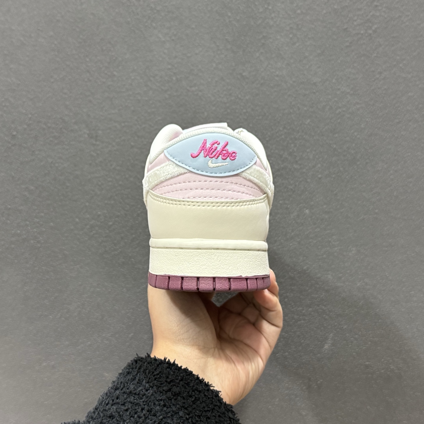 220 Nike SB Dunk Low 情人节限定 低帮休闲板鞋 IQ1145-610