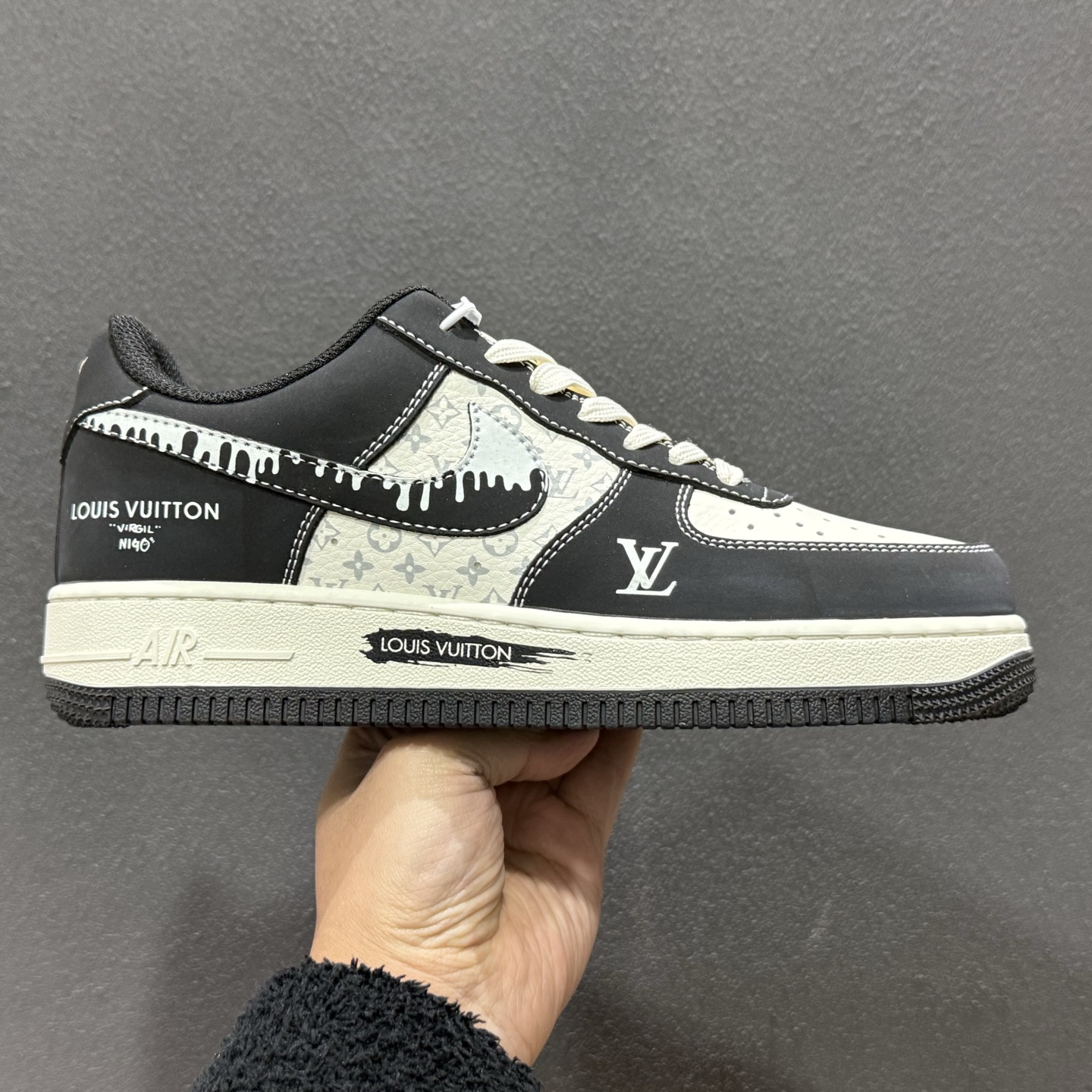260 奢潮联名炸场!Nike AIR FORCE 1 x LV联名款帅到犯规 KG6699-F30-Chinese UA Cheap High Quatity Brand Clothes Bags handbags Sneakers wholesale wholesaler seller from China Factory suppliers Fashion Clothing Shoes best Quality Beautiful Price 260 奢潮联名炸场!Nike AIR FORCE 1 x LV联名款帅到犯规 KG6699-F30