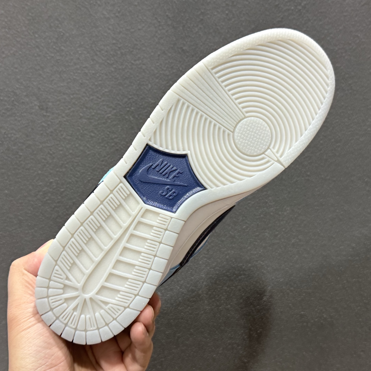 260 YC版 Nike SB Dunk Low 米白蓝 低帮休闲板鞋 BP0508-038-Chinese UA Cheap High Quatity Brand Clothes Bags handbags Sneakers wholesale wholesaler seller from China Factory suppliers Fashion Clothing Shoes best Quality Beautiful Price 260 YC版 Nike SB Dunk Low 米白蓝 低帮休闲板鞋 BP0508-038