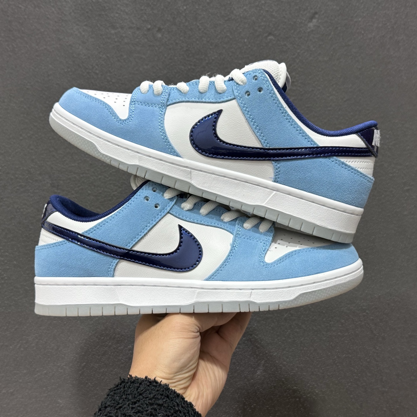 260 YC版 Nike SB Dunk Low 米白蓝 低帮休闲板鞋 BP0508-038-Chinese UA Cheap High Quatity Brand Clothes Bags handbags Sneakers wholesale wholesaler seller from China Factory suppliers Fashion Clothing Shoes best Quality Beautiful Price 260 YC版 Nike SB Dunk Low 米白蓝 低帮休闲板鞋 BP0508-038