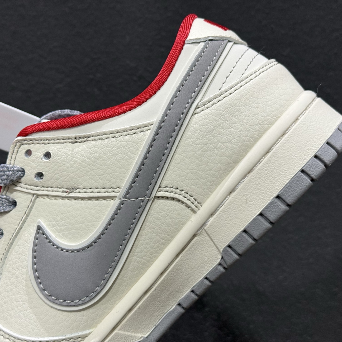 260 Nike Dunk Low YX5066-417 331 奢潮碰撞的暗黑系街头顶流 YX5066-396-Chinese UA Cheap High Quatity Brand Clothes Bags handbags Sneakers wholesale wholesaler seller from China Factory suppliers Fashion Clothing Shoes best Quality Beautiful Price 260 Nike Dunk Low YX5066-417 331 奢潮碰撞的暗黑系街头顶流 YX5066-396