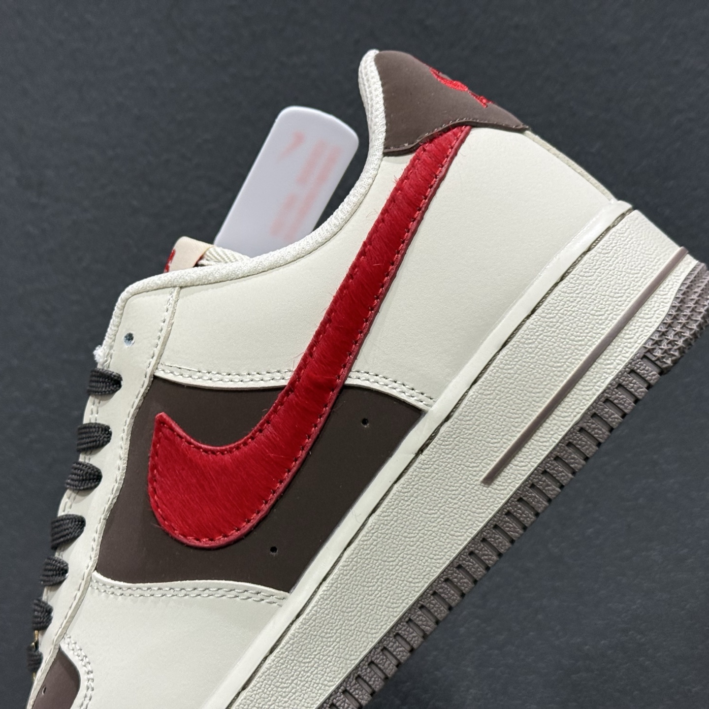 260 Nike Air Force 1'07 Low 马年限定 马上有福 空军一号低帮休闲板鞋 NH0601-517-Chinese UA Cheap High Quatity Brand Clothes Bags handbags Sneakers wholesale wholesaler seller from China Factory suppliers Fashion Clothing Shoes best Quality Beautiful Price 260 Nike Air Force 1'07 Low 马年限定 马上有福 空军一号低帮休闲板鞋 NH0601-517