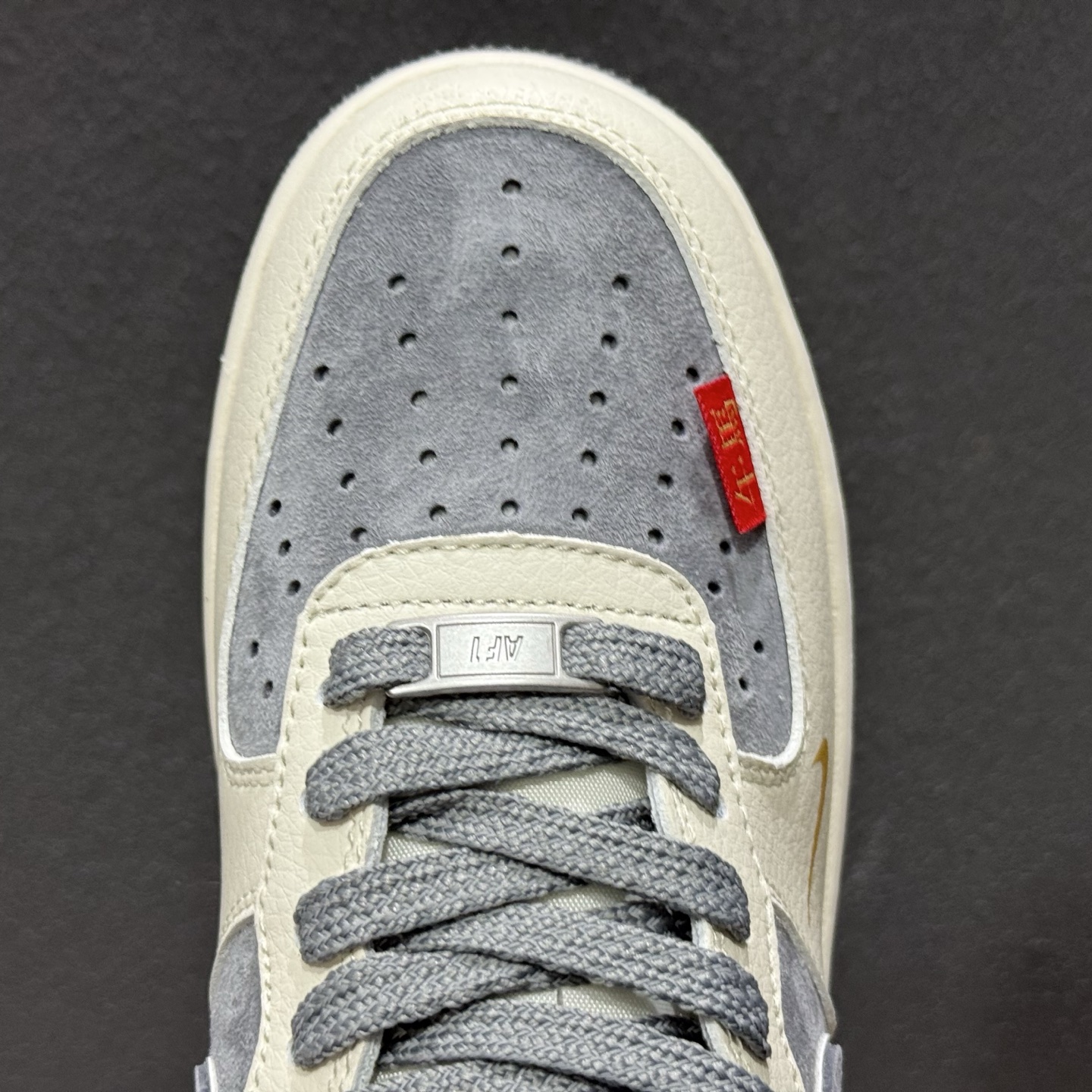 260 Nike Air Force1 07 low 马年限定 HT5088-615-Chinese UA Cheap High Quatity Brand Clothes Bags handbags Sneakers wholesale wholesaler seller from China Factory suppliers Fashion Clothing Shoes best Quality Beautiful Price 260 Nike Air Force1 07 low 马年限定 HT5088-615