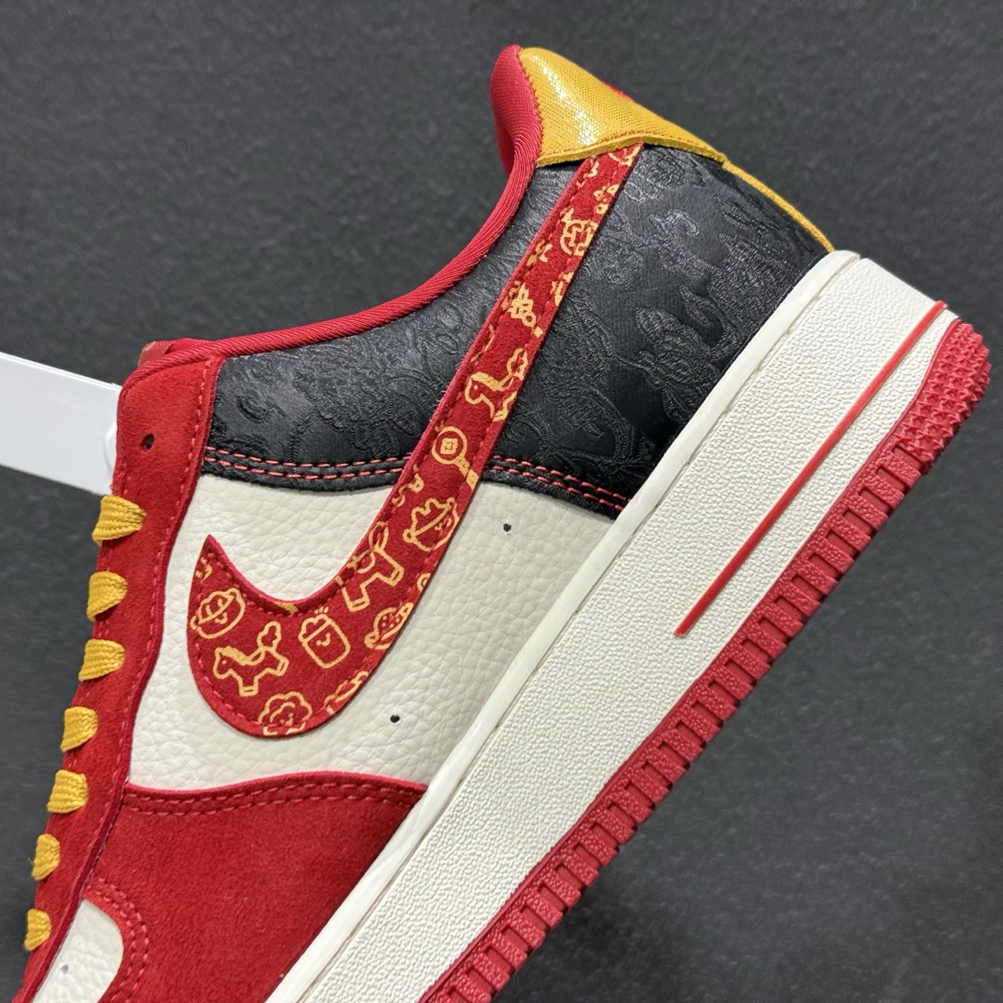 260 Nike Air Force1 07 low 马年限定 DF0188-133-Chinese UA Cheap High Quatity Brand Clothes Bags handbags Sneakers wholesale wholesaler seller from China Factory suppliers Fashion Clothing Shoes best Quality Beautiful Price 260 Nike Air Force1 07 low 马年限定 DF0188-133