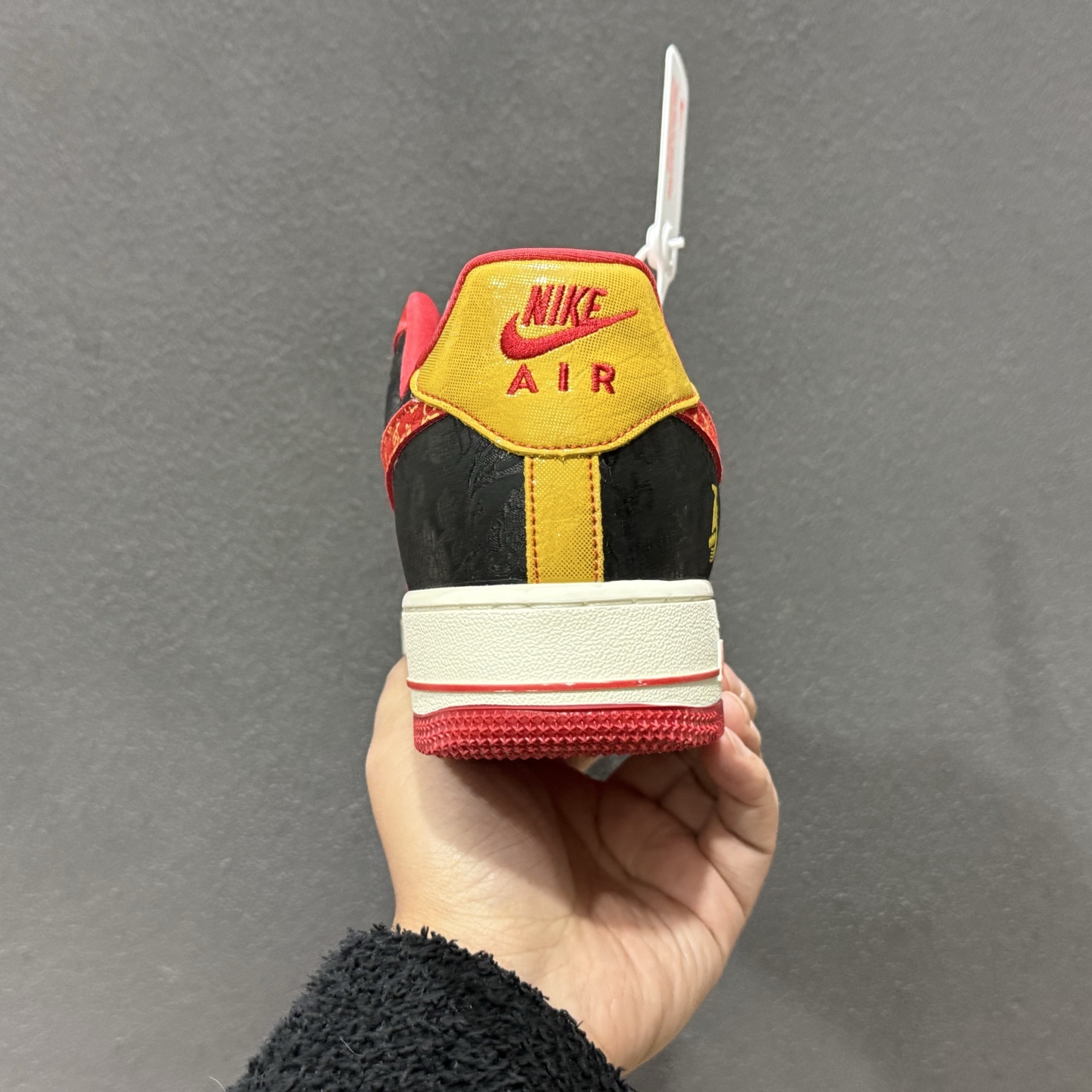 260 Nike Air Force1 07 low 马年限定 DF0188-133-Chinese UA Cheap High Quatity Brand Clothes Bags handbags Sneakers wholesale wholesaler seller from China Factory suppliers Fashion Clothing Shoes best Quality Beautiful Price 260 Nike Air Force1 07 low 马年限定 DF0188-133