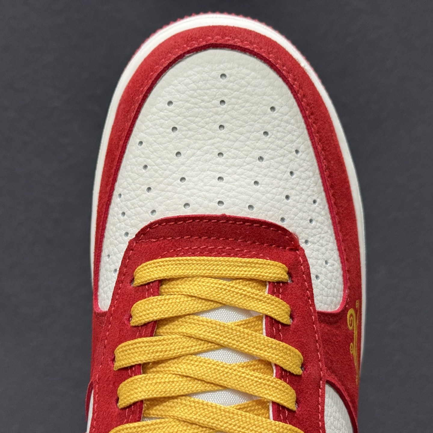 260 Nike Air Force1 07 low 马年限定 DF0188-133-Chinese UA Cheap High Quatity Brand Clothes Bags handbags Sneakers wholesale wholesaler seller from China Factory suppliers Fashion Clothing Shoes best Quality Beautiful Price 260 Nike Air Force1 07 low 马年限定 DF0188-133