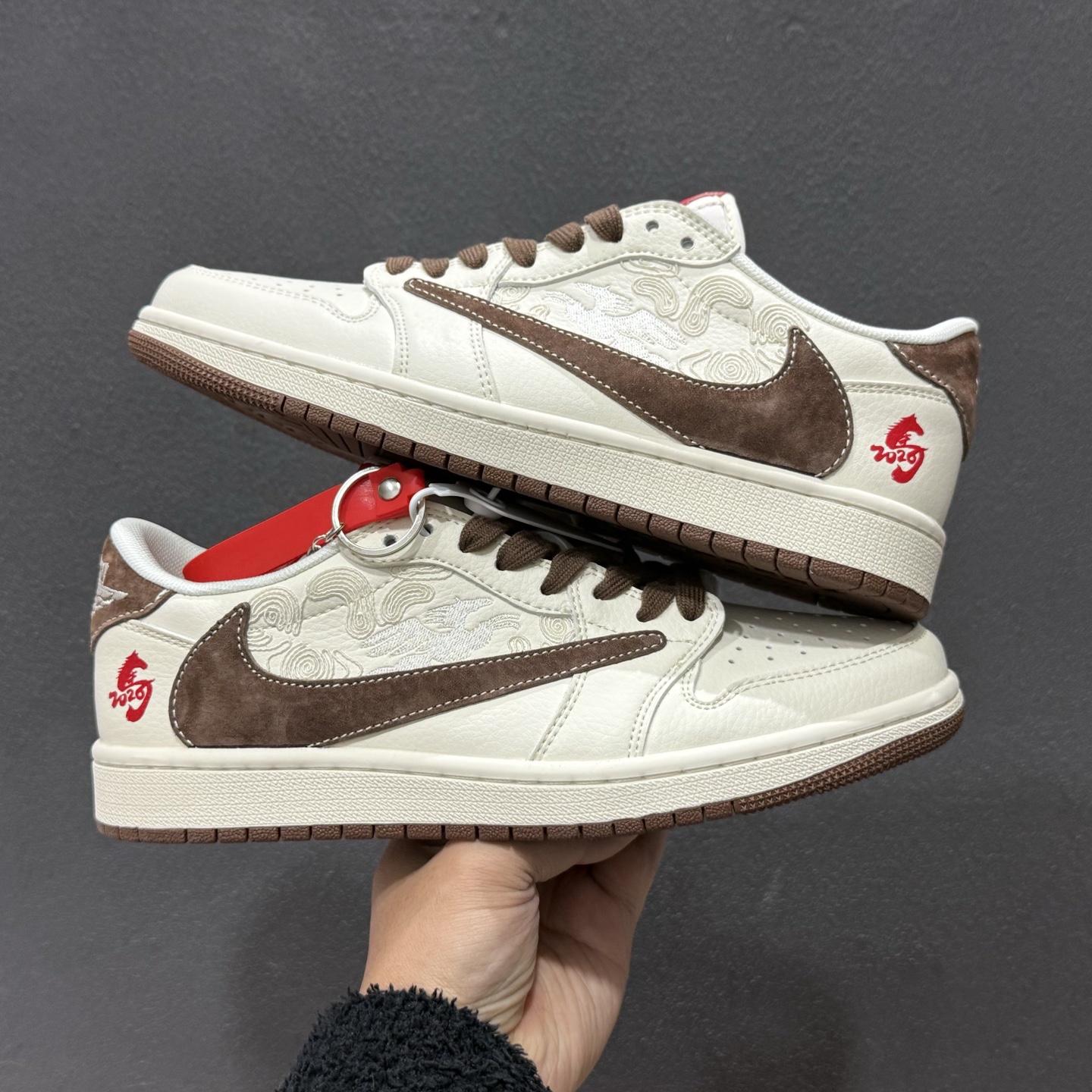 270 Air Jordan 1 Low 2026 马年 限定款 JY6988-141-Chinese UA Cheap High Quatity Brand Clothes Bags handbags Sneakers wholesale wholesaler seller from China Factory suppliers Fashion Clothing Shoes best Quality Beautiful Price 270 Air Jordan 1 Low 2026 马年 限定款 JY6988-141