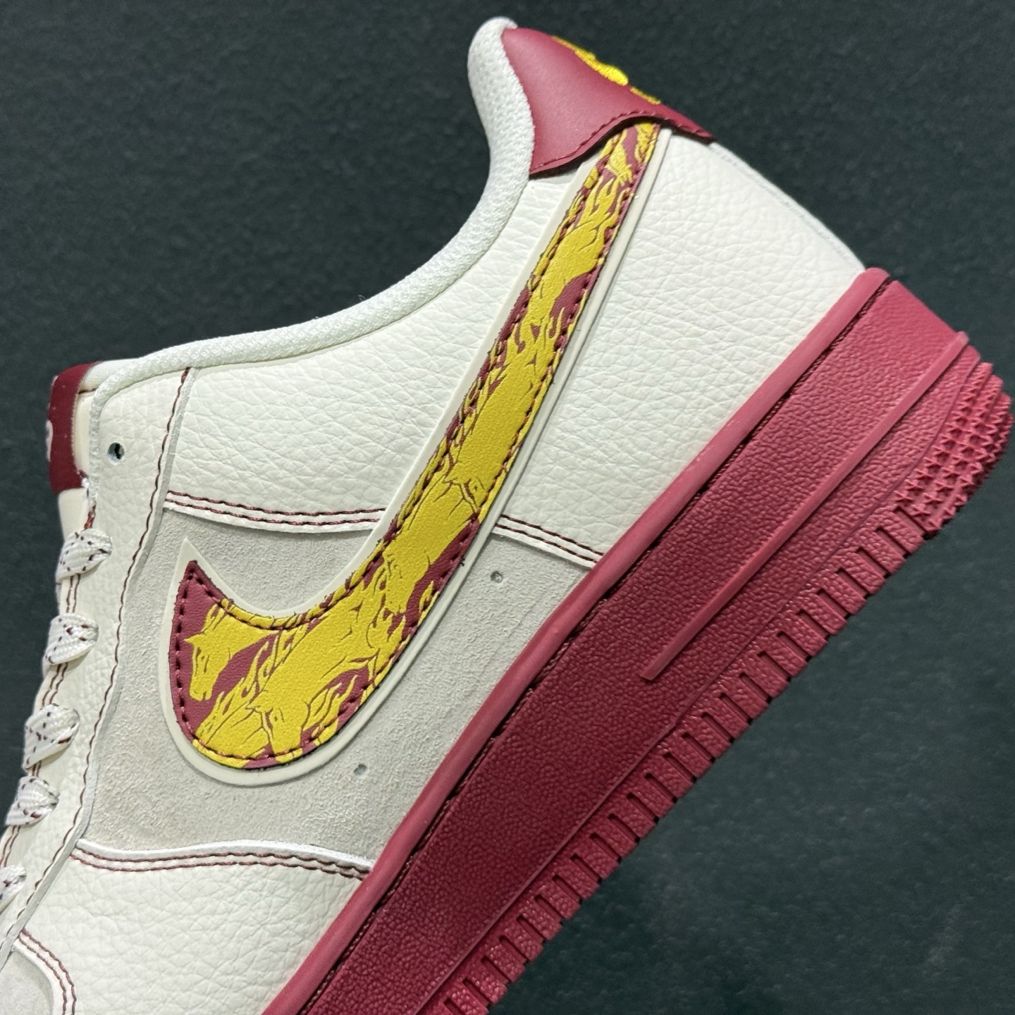 260 Nike Air Force 1 Low 2026 丙午马年限定款 CS5288-048-Chinese UA Cheap High Quatity Brand Clothes Bags handbags Sneakers wholesale wholesaler seller from China Factory suppliers Fashion Clothing Shoes best Quality Beautiful Price 260 Nike Air Force 1 Low 2026 丙午马年限定款 CS5288-048