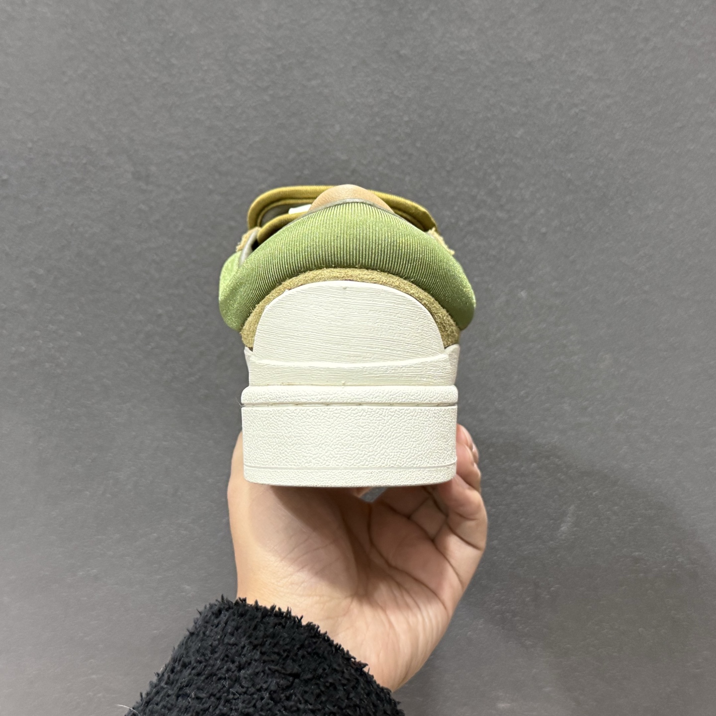 200 Bad Bunny x Adidas Campus 坏痞兔联名 阿迪达斯 低帮百搭潮流休闲运动板鞋 ID7950-132-Chinese UA Cheap High Quatity Brand Clothes Bags handbags Sneakers wholesale wholesaler seller from China Factory suppliers Fashion Clothing Shoes best Quality Beautiful Price 200 Bad Bunny x Adidas Campus 坏痞兔联名 阿迪达斯 低帮百搭潮流休闲运动板鞋 ID7950-132