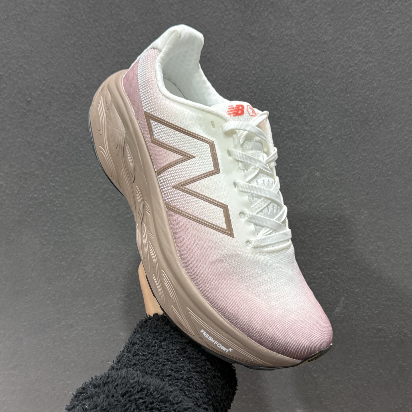 200 New Balance 1080系列 新百伦简约 织物 网布防滑耐磨透气轻便 低帮 马拉松跑步鞋 M10807RO-132