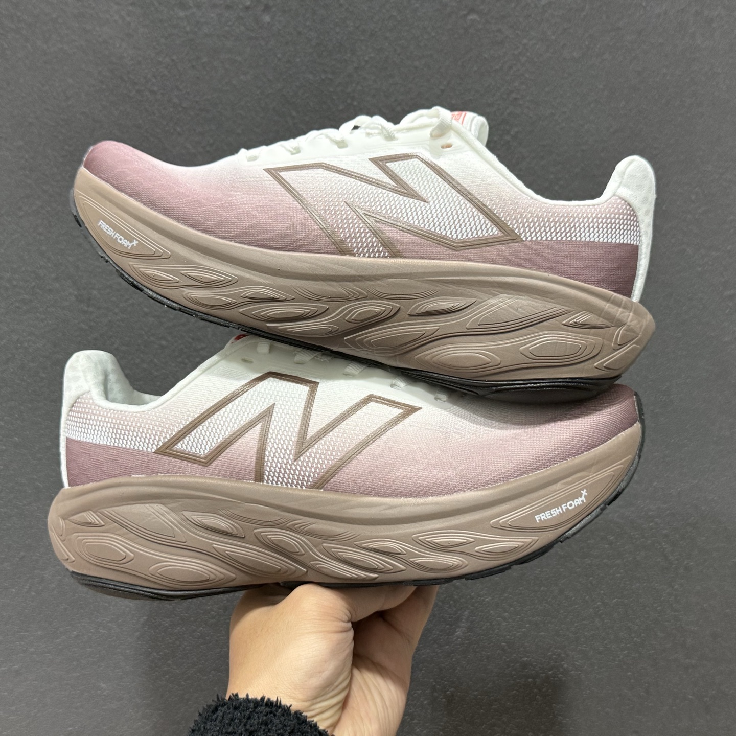 200 New Balance 1080系列 新百伦简约 织物 网布防滑耐磨透气轻便 低帮 马拉松跑步鞋 M10807RO-132
