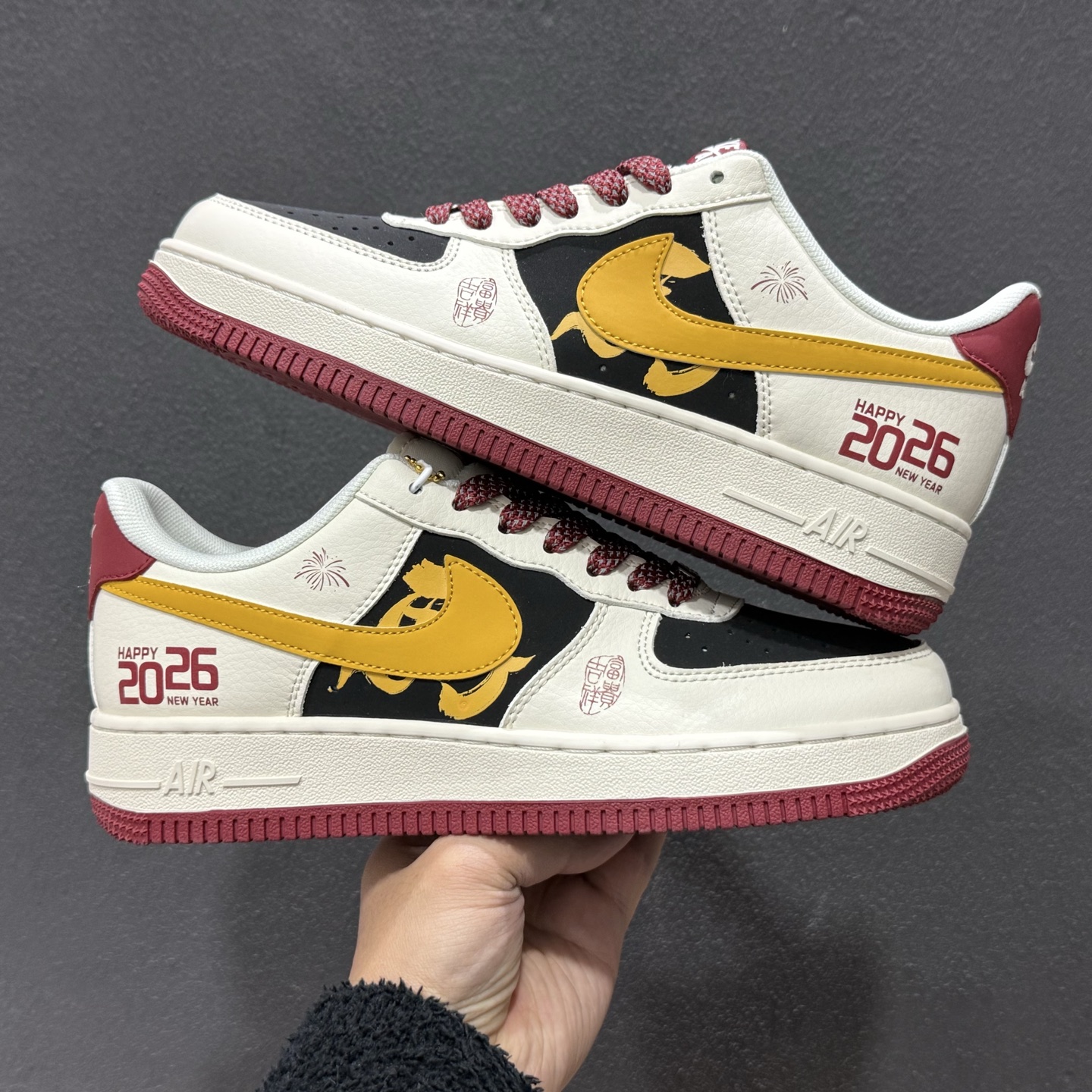 260 NK Air Force 1 空军一号 JP2026 152 同步 原装级别 原楦头原纸板 打造纯正 空军版型#专注外贸渠道 全掌内置蜂窝气垫 #原盒配件 原厂中底钢印、拉帮完美 SIZE 36 36.5 37 38 38.5 39 40 40.5 41 42 42.5 43 44 44.5 45-Chinese UA Cheap High Quatity Brand Clothes Bags handbags Sneakers wholesale wholesaler seller from China Factory suppliers Fashion Clothing Shoes best Quality Beautiful Price 260 NK Air Force 1 空军一号 JP2026 152 同步 原装级别 原楦头原纸板 打造纯正 空军版型#专注外贸渠道 全掌内置蜂窝气垫 #原盒配件 原厂中底钢印、拉帮完美 SIZE 36 36.5 37 38 38.5 39 40 40.5 41 42 42.5 43 44 44.5 45