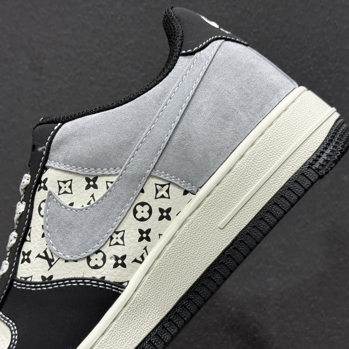 260 NK Air Force 1 空军一号 KG6699-F31