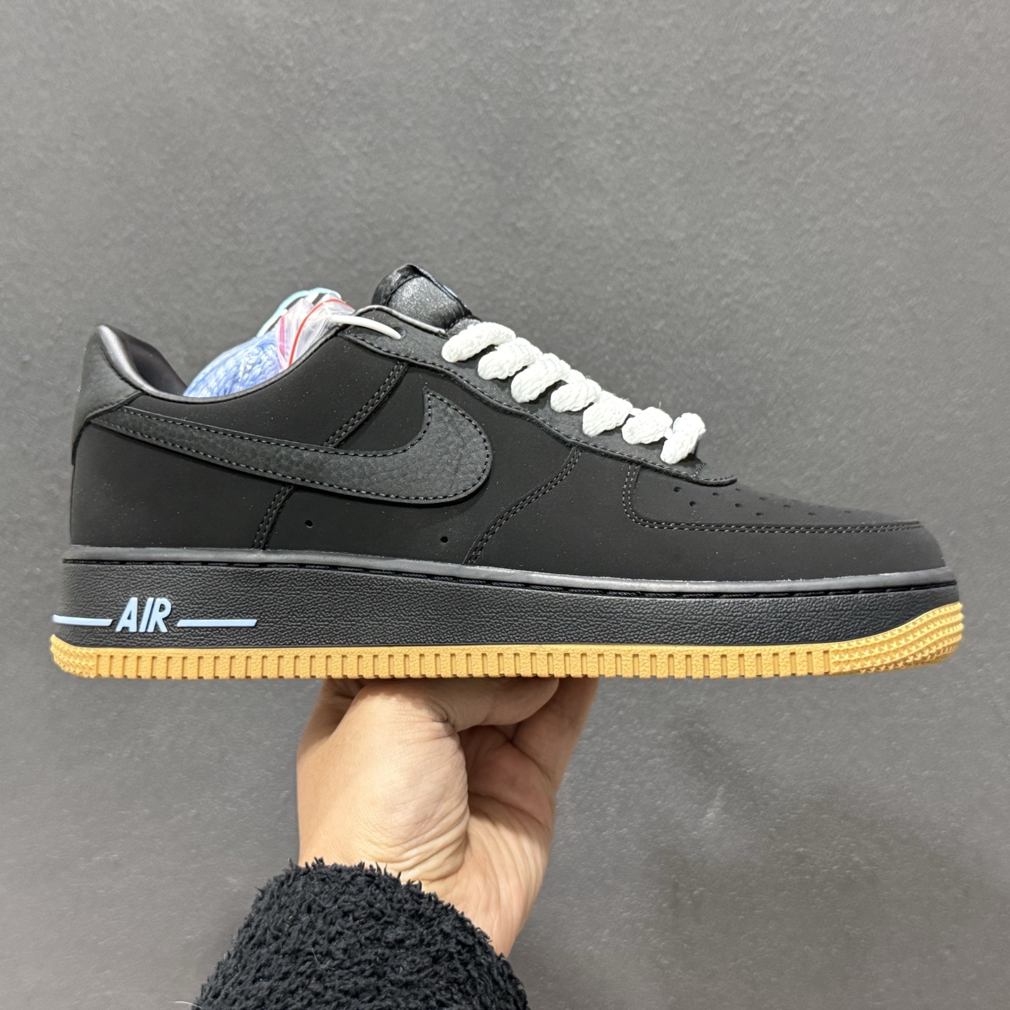 200 Air Force 1 '07 Low 黑生胶 IQ9770-001