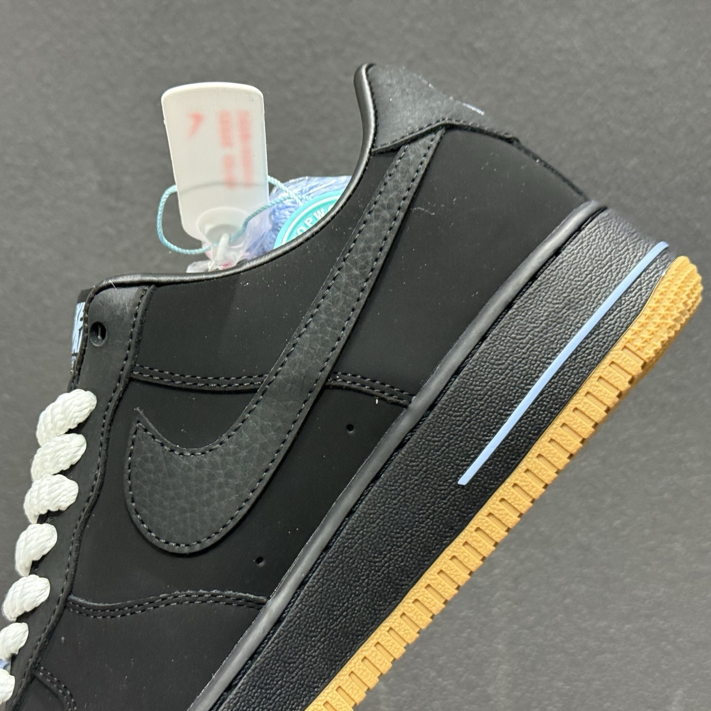 200 Air Force 1 '07 Low 黑生胶 IQ9770-001