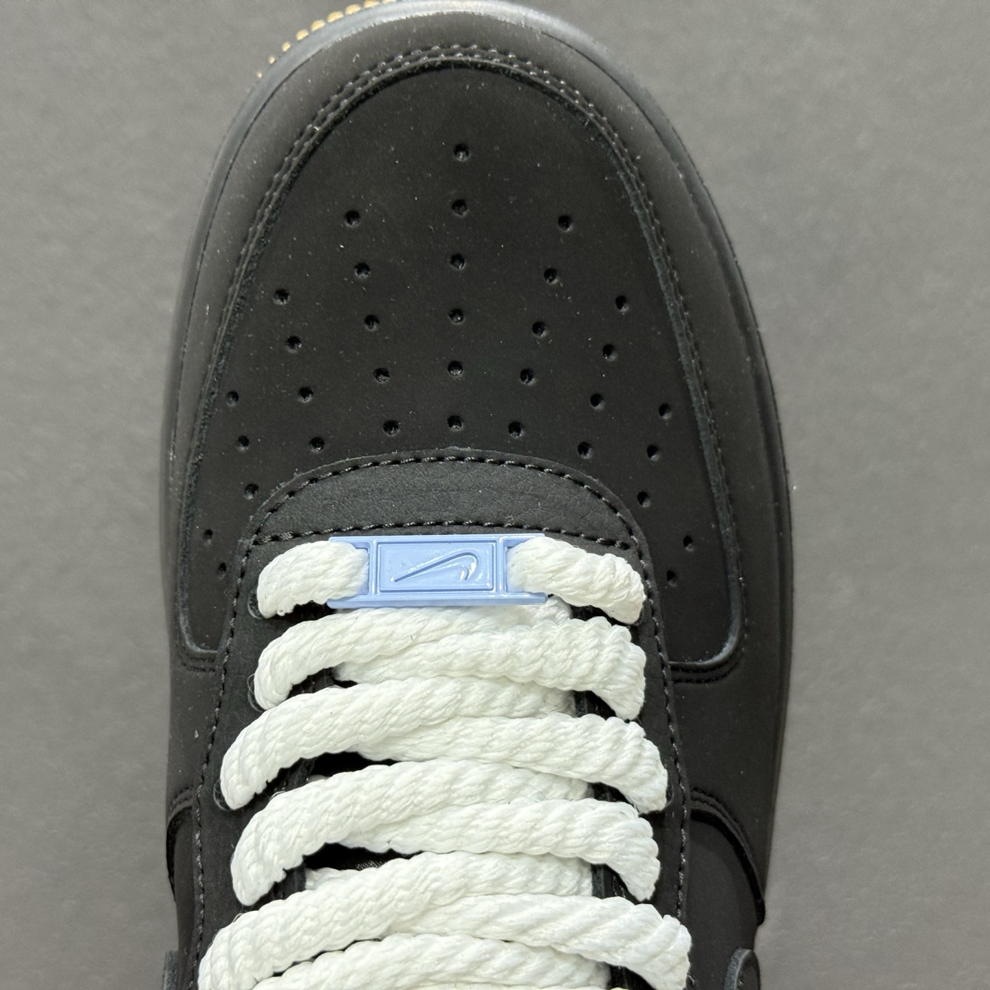 200 Air Force 1 '07 Low 黑生胶 IQ9770-001