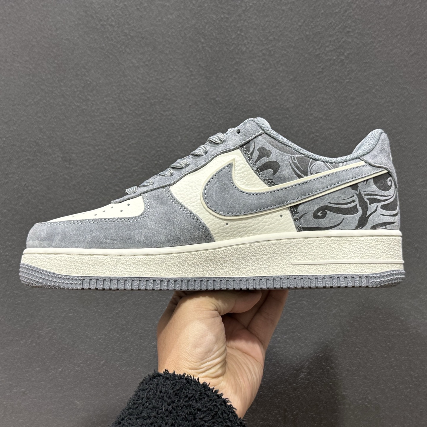 260 Nike Air Force 1 Low 2026 丙午马年限定款 XD6188-056-Chinese UA Cheap High Quatity Brand Clothes Bags handbags Sneakers wholesale wholesaler seller from China Factory suppliers Fashion Clothing Shoes best Quality Beautiful Price 260 Nike Air Force 1 Low 2026 丙午马年限定款 XD6188-056