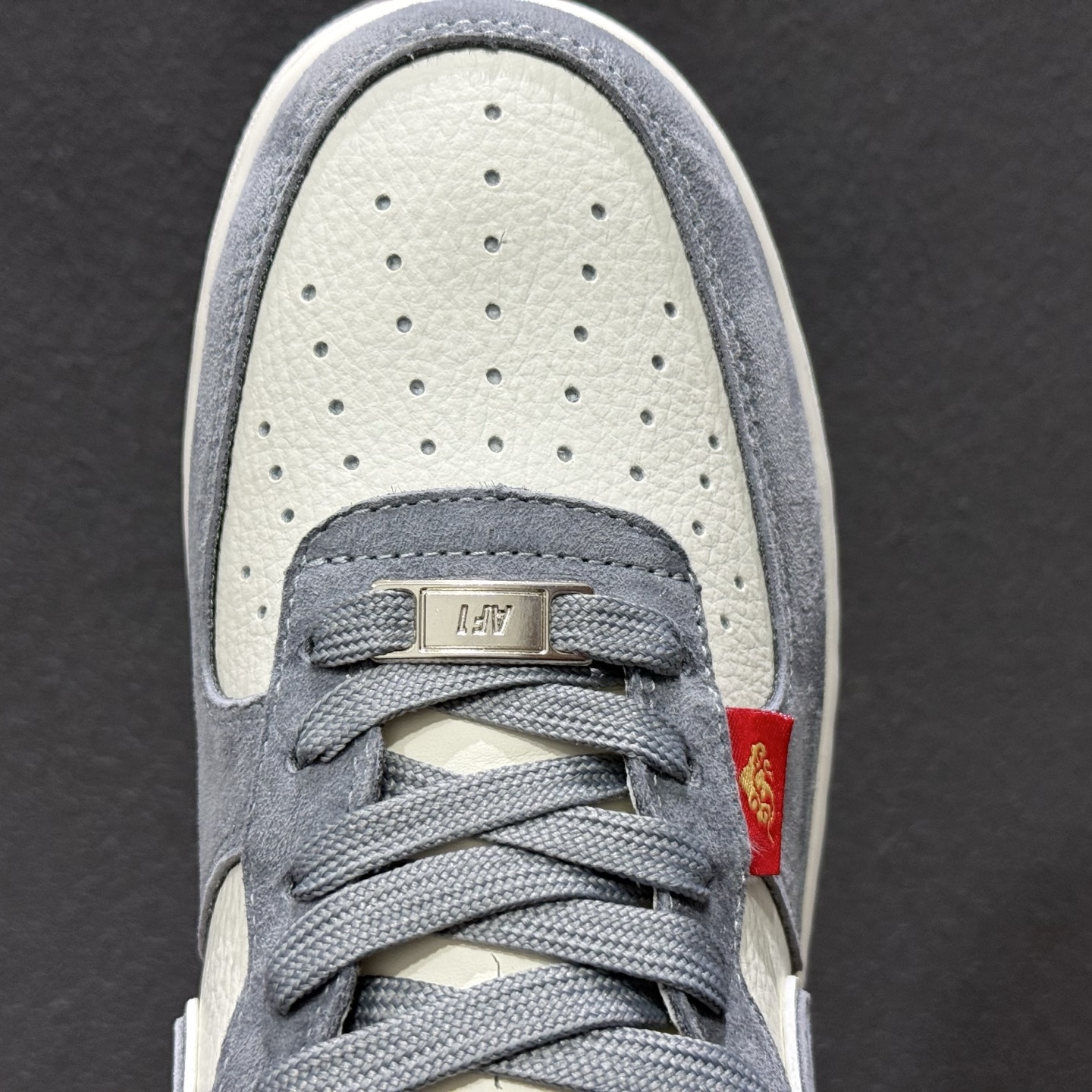 260 Nike Air Force 1 Low 2026 丙午马年限定款 XD6188-056-Chinese UA Cheap High Quatity Brand Clothes Bags handbags Sneakers wholesale wholesaler seller from China Factory suppliers Fashion Clothing Shoes best Quality Beautiful Price 260 Nike Air Force 1 Low 2026 丙午马年限定款 XD6188-056