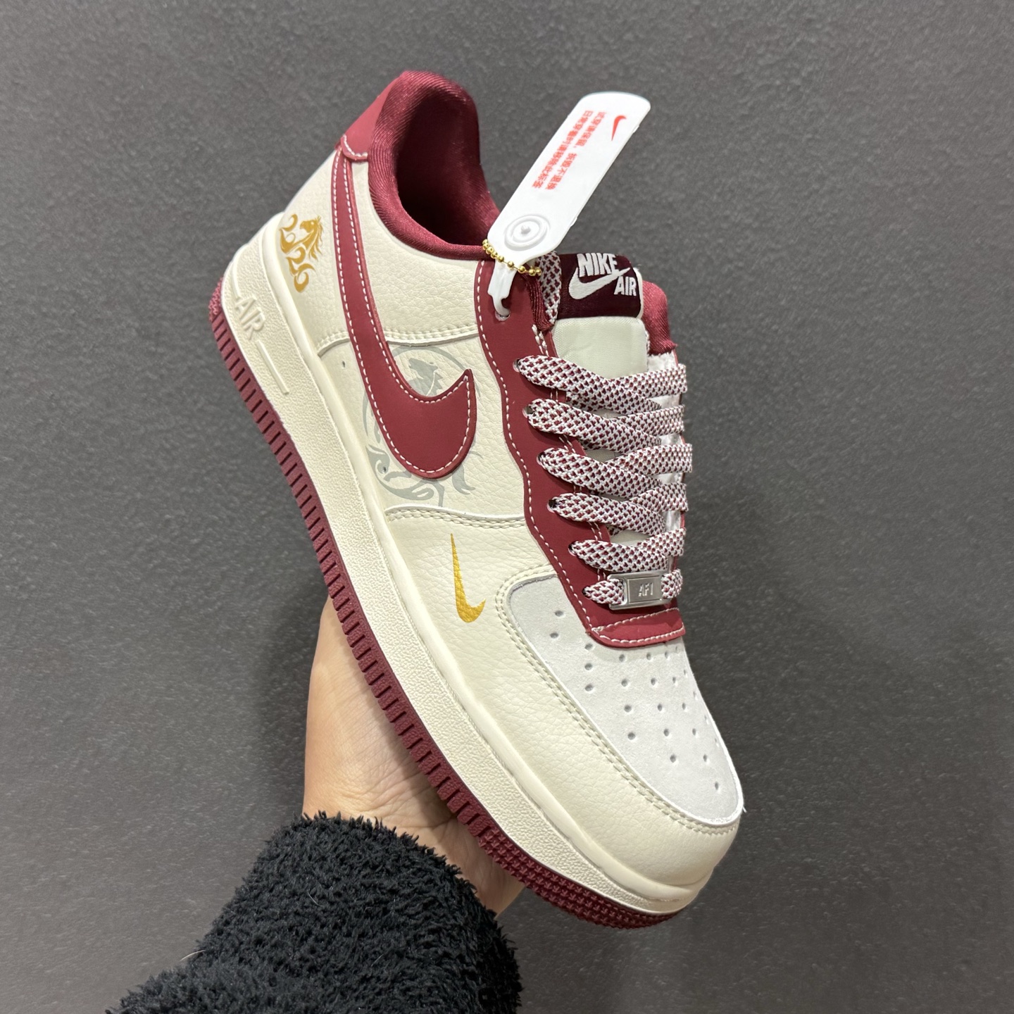 260 Nike Air Force 1 Low 2026 丙午马年限定款 XT6998-105-Chinese UA Cheap High Quatity Brand Clothes Bags handbags Sneakers wholesale wholesaler seller from China Factory suppliers Fashion Clothing Shoes best Quality Beautiful Price 260 Nike Air Force 1 Low 2026 丙午马年限定款 XT6998-105