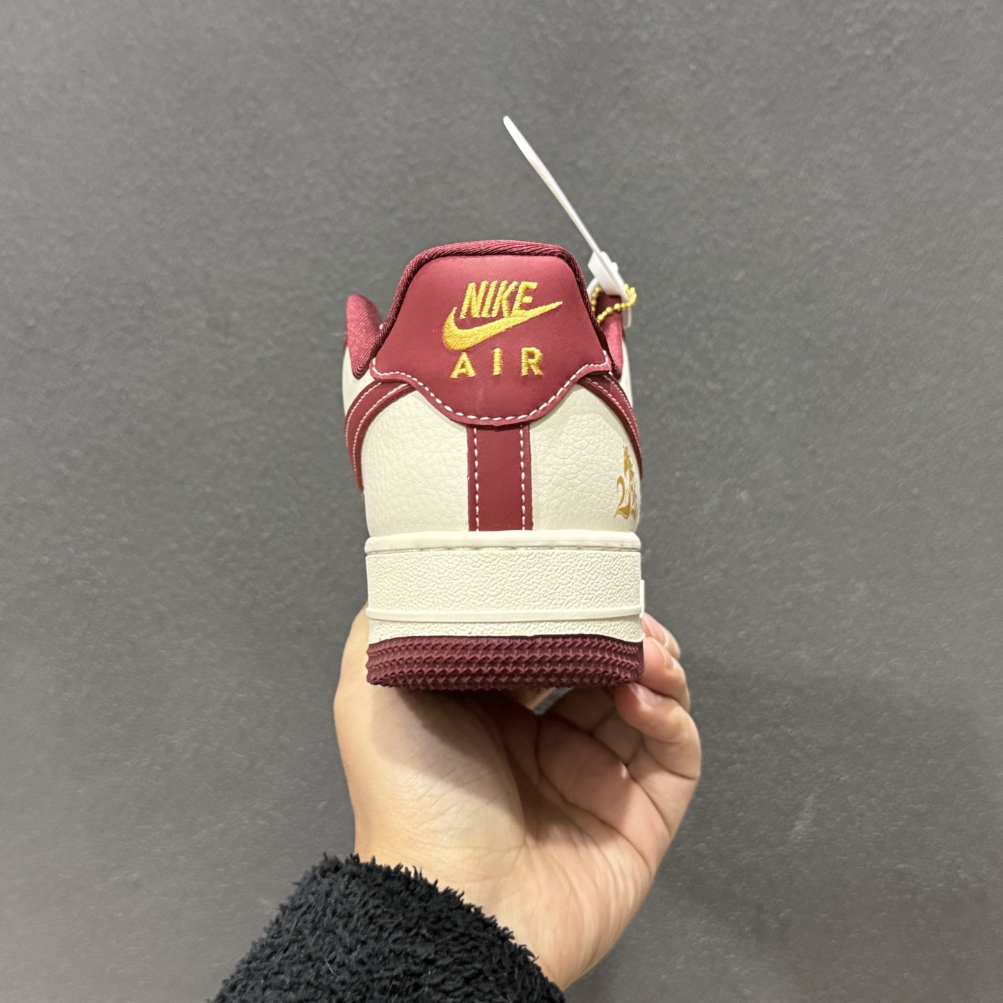 260 Nike Air Force 1 Low 2026 丙午马年限定款 XT6998-105-Chinese UA Cheap High Quatity Brand Clothes Bags handbags Sneakers wholesale wholesaler seller from China Factory suppliers Fashion Clothing Shoes best Quality Beautiful Price 260 Nike Air Force 1 Low 2026 丙午马年限定款 XT6998-105