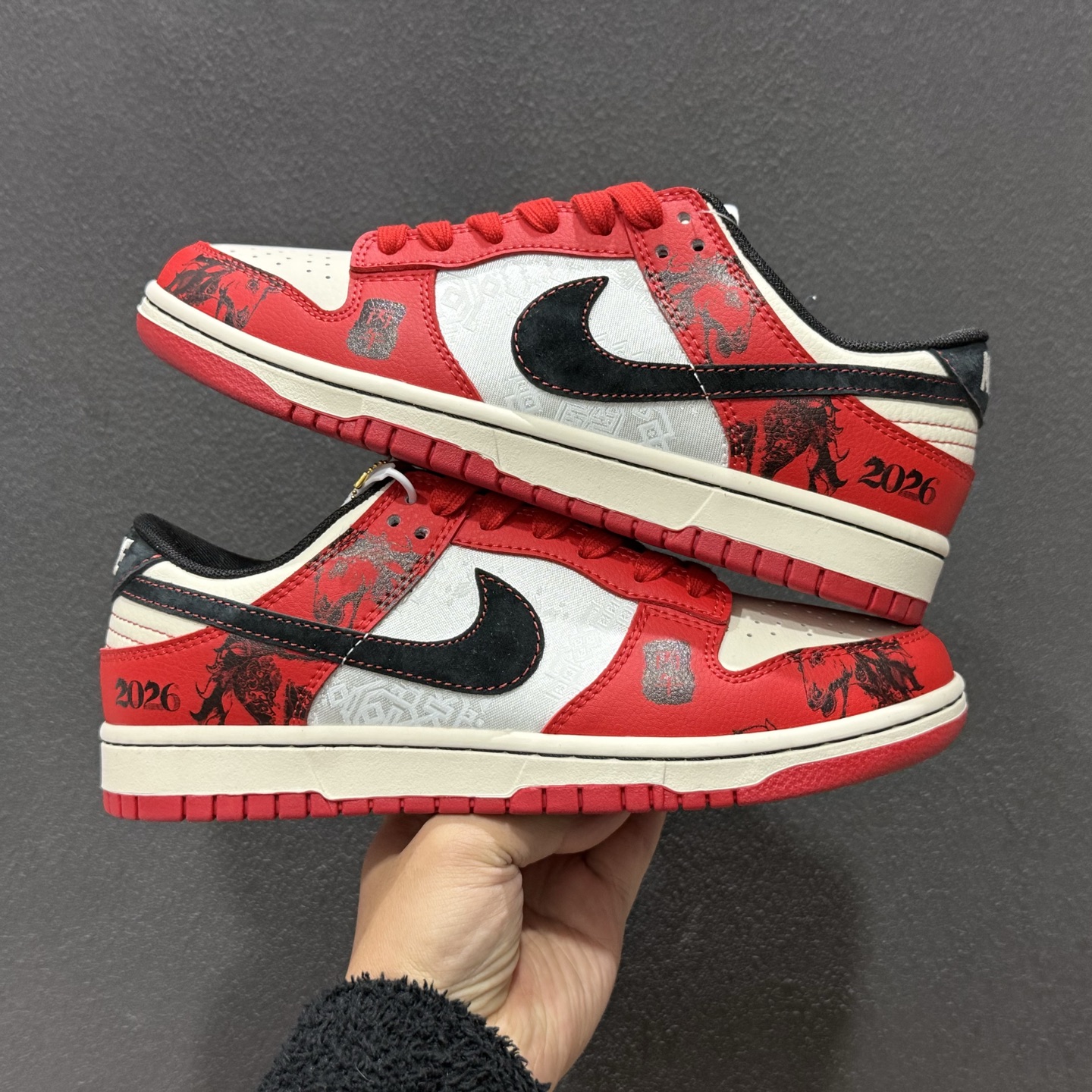 270 Nike Dunk Low 2026 丙午马年限定款 2026 丙午马年 YX5066-399-Chinese UA Cheap High Quatity Brand Clothes Bags handbags Sneakers wholesale wholesaler seller from China Factory suppliers Fashion Clothing Shoes best Quality Beautiful Price 270 Nike Dunk Low 2026 丙午马年限定款 2026 丙午马年 YX5066-399