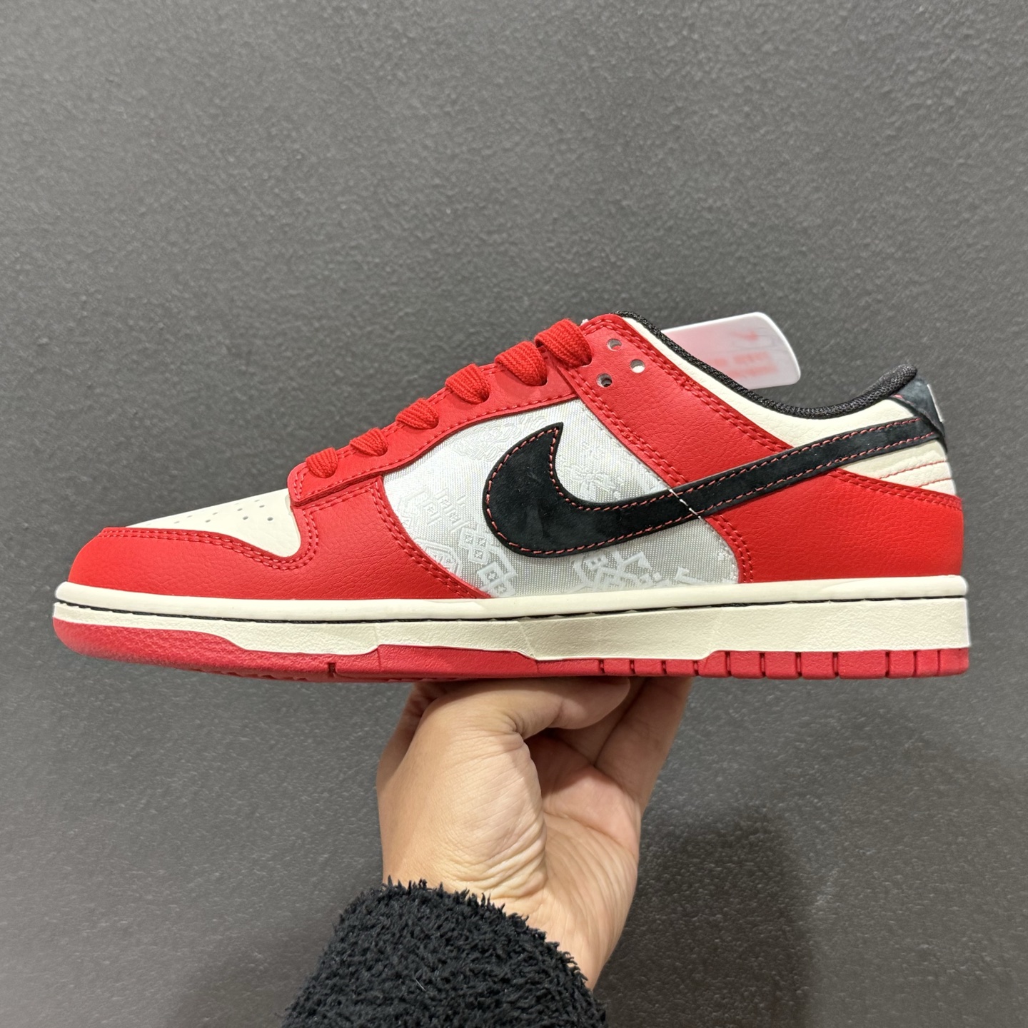 270 Nike Dunk Low 2026 丙午马年限定款 2026 丙午马年 YX5066-399-Chinese UA Cheap High Quatity Brand Clothes Bags handbags Sneakers wholesale wholesaler seller from China Factory suppliers Fashion Clothing Shoes best Quality Beautiful Price 270 Nike Dunk Low 2026 丙午马年限定款 2026 丙午马年 YX5066-399