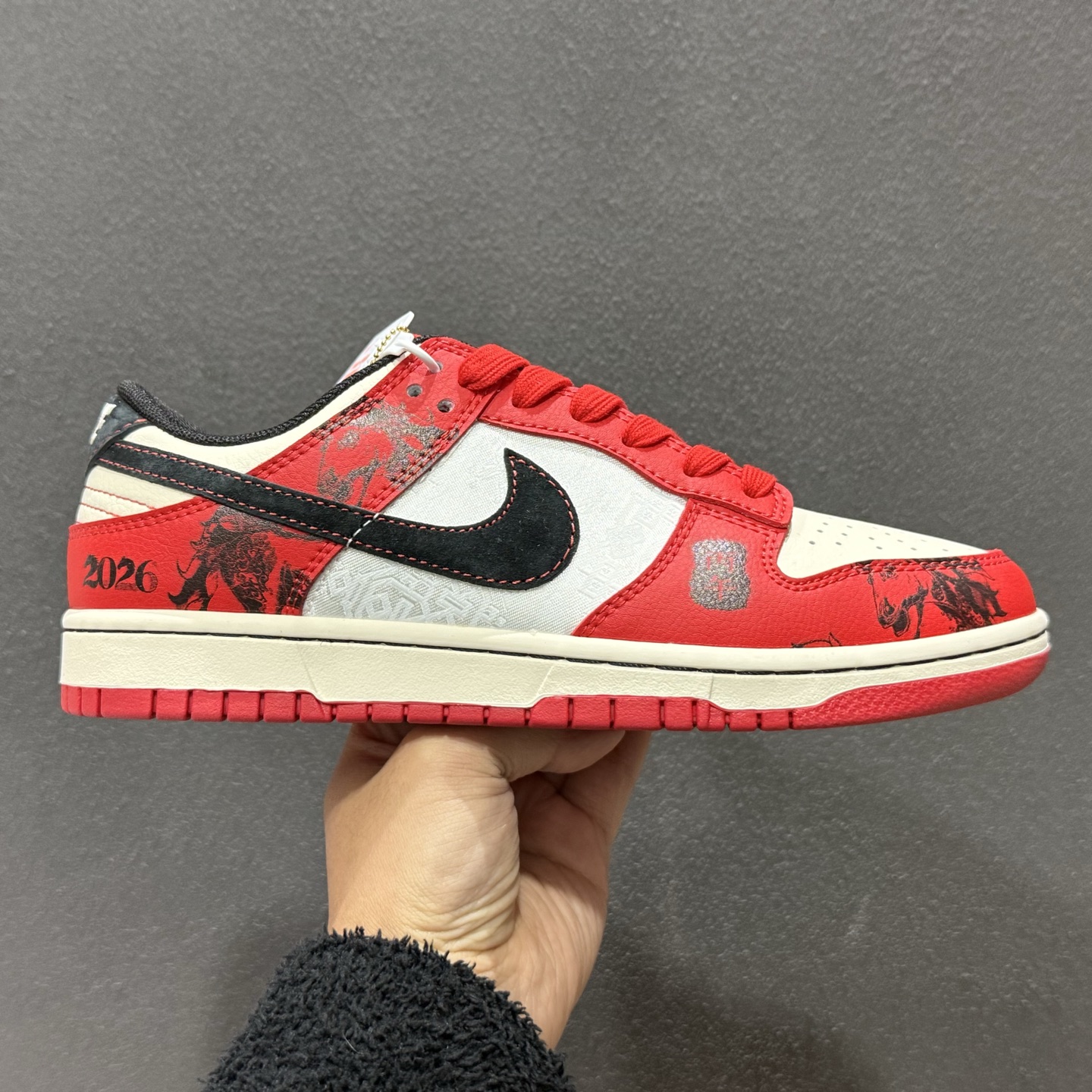 270 Nike Dunk Low 2026 丙午马年限定款 2026 丙午马年 YX5066-399-Chinese UA Cheap High Quatity Brand Clothes Bags handbags Sneakers wholesale wholesaler seller from China Factory suppliers Fashion Clothing Shoes best Quality Beautiful Price 270 Nike Dunk Low 2026 丙午马年限定款 2026 丙午马年 YX5066-399