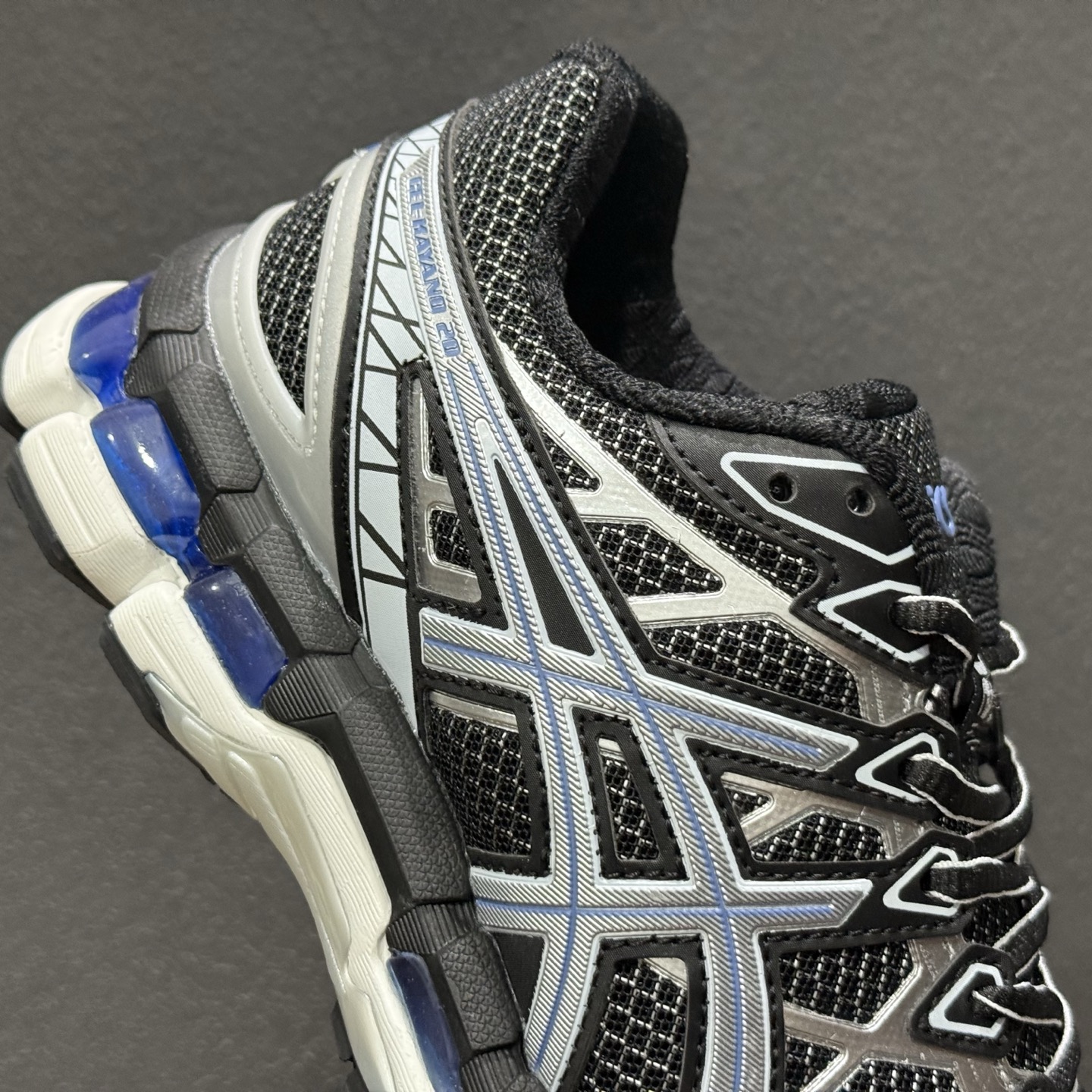 200 Asics Gel-Kayano 20 亚瑟士 舒适百搭耐磨支撑透气 低帮跑步鞋 1203A388-001-Chinese UA Cheap High Quatity Brand Clothes Bags handbags Sneakers wholesale wholesaler seller from China Factory suppliers Fashion Clothing Shoes best Quality Beautiful Price 200 Asics Gel-Kayano 20 亚瑟士 舒适百搭耐磨支撑透气 低帮跑步鞋 1203A388-001