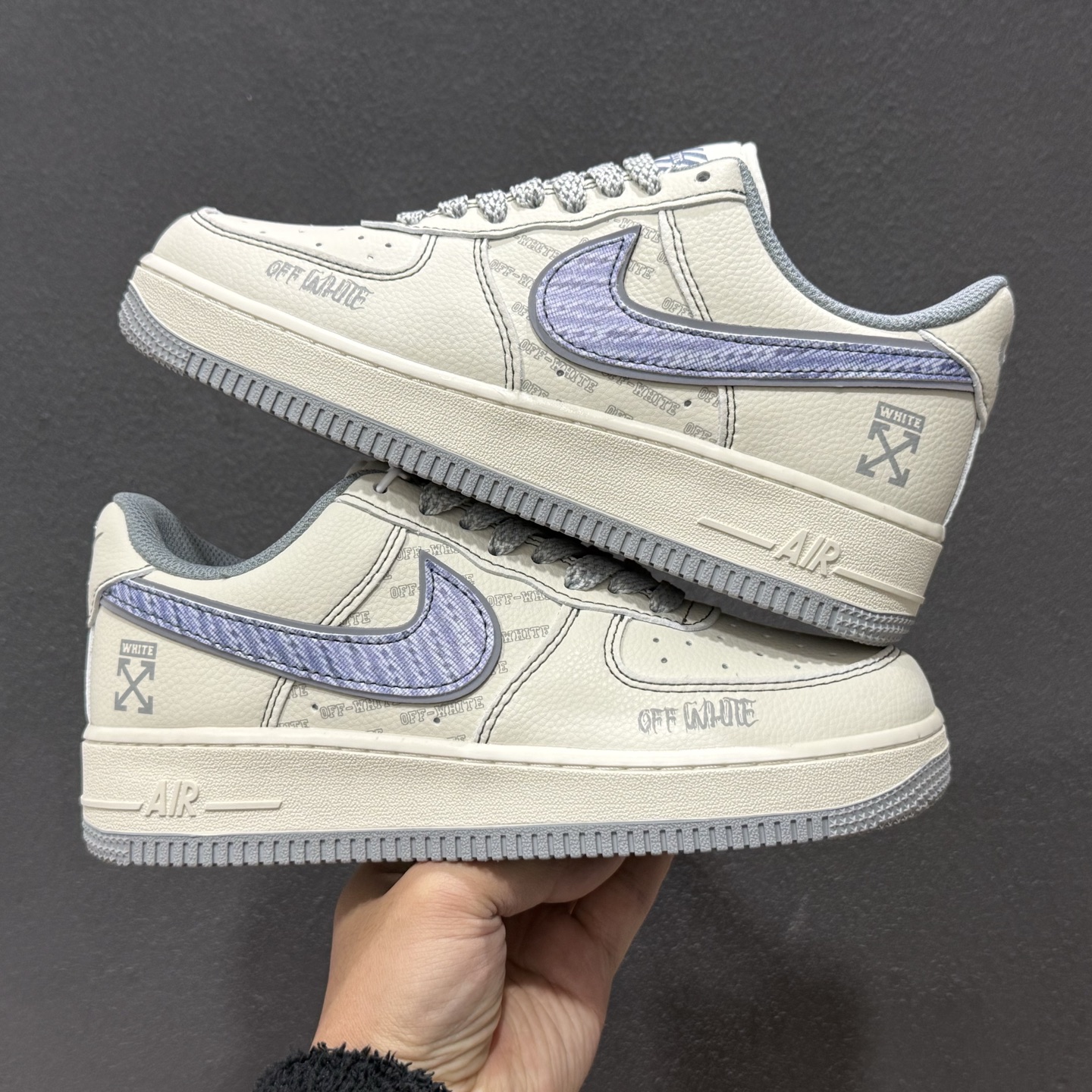 260 Air Force 1与Off-White的联名款太戳潮人米白主色搭配灰蓝解构风Swoosh XY2025-008