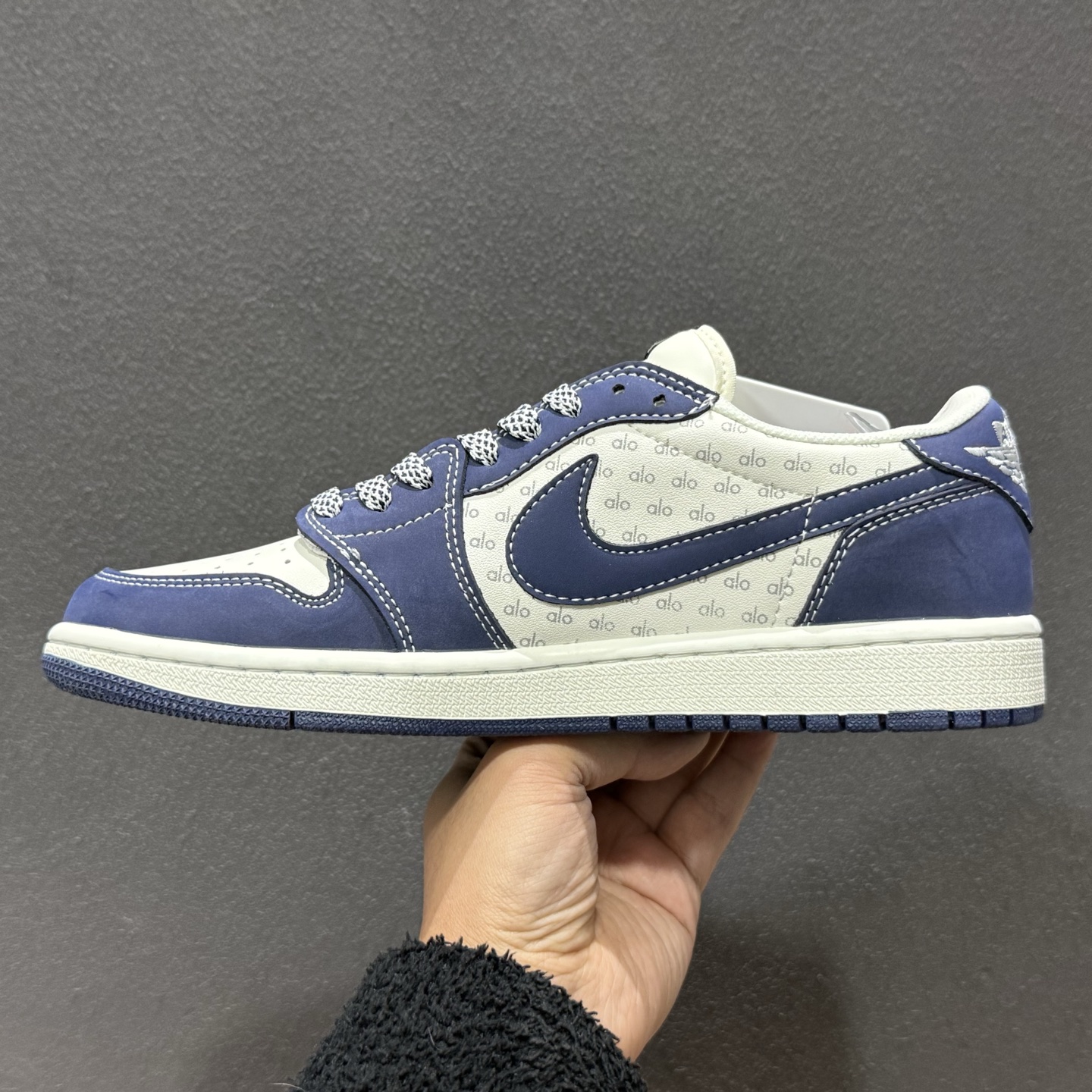 280 2026新款定制限量发售高端定制 Travis Scott x Fragment Design x Jordan Air Jordan 1 Low SP “AlO联名------海军蓝” DZ2688-012