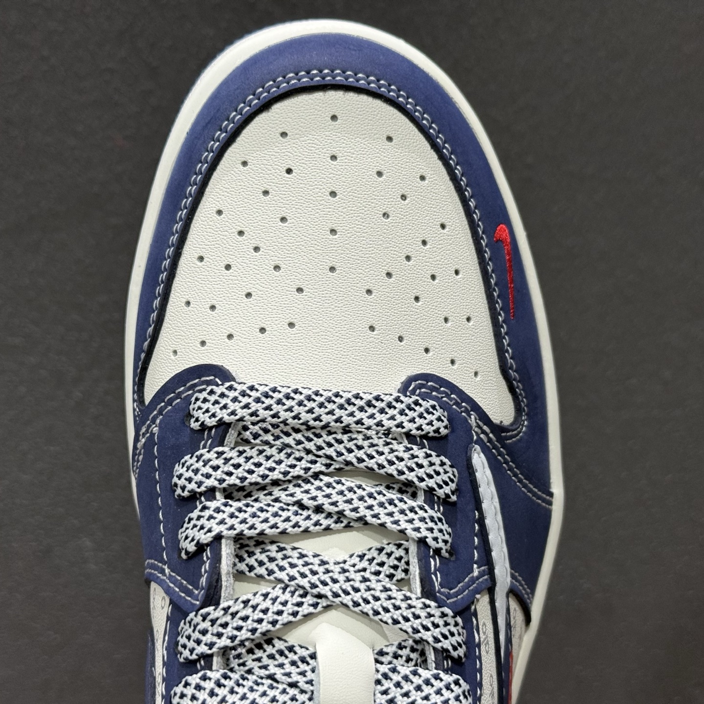 280 2026新款定制限量发售高端定制 Travis Scott x Fragment Design x Jordan Air Jordan 1 Low SP “AlO联名------海军蓝” DZ2688-012