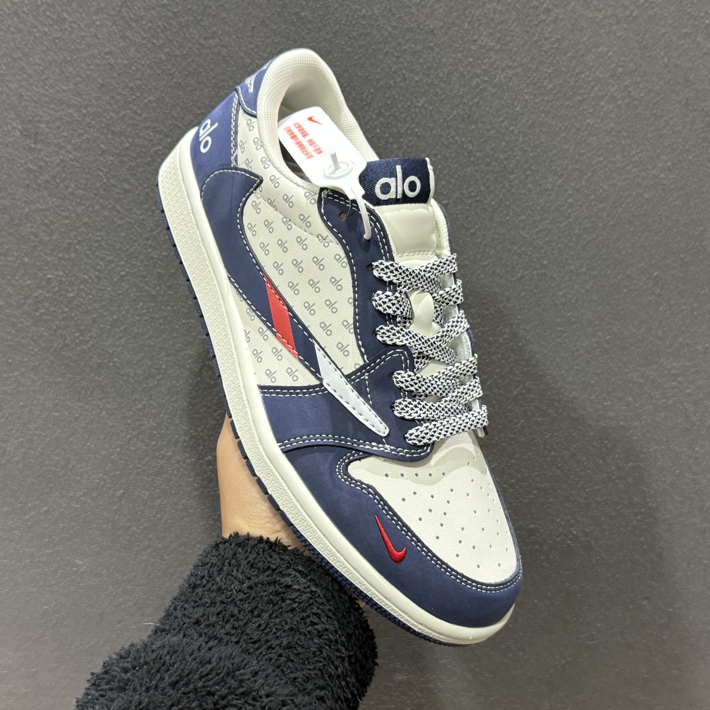 280 2026新款定制限量发售高端定制 Travis Scott x Fragment Design x Jordan Air Jordan 1 Low SP “AlO联名------海军蓝” DZ2688-012