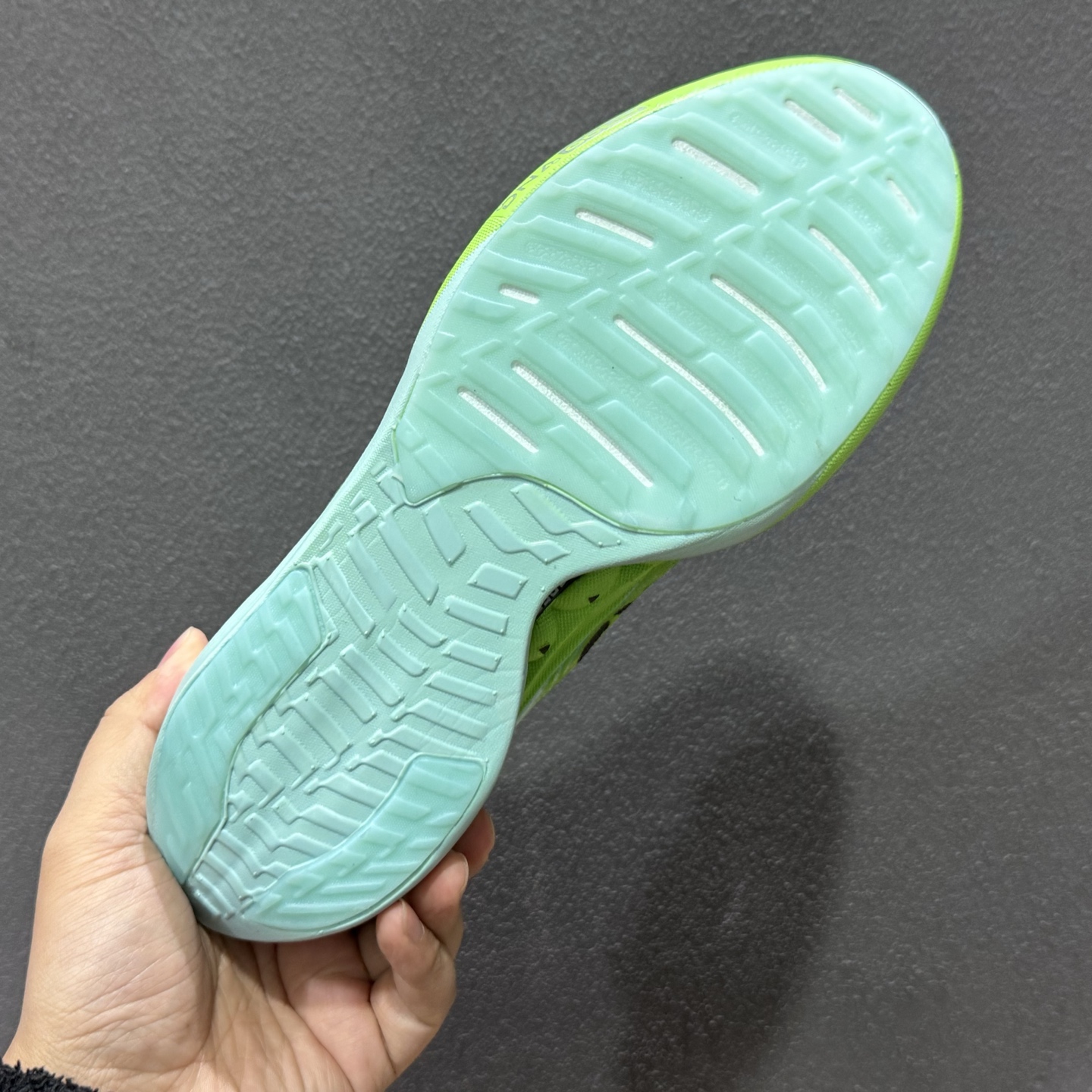 200 Brooks布鲁克斯 Hyperion Elite 5 舒适百搭防滑耐磨 低帮 越野竞速跑步鞋 100049 1D 411 6201