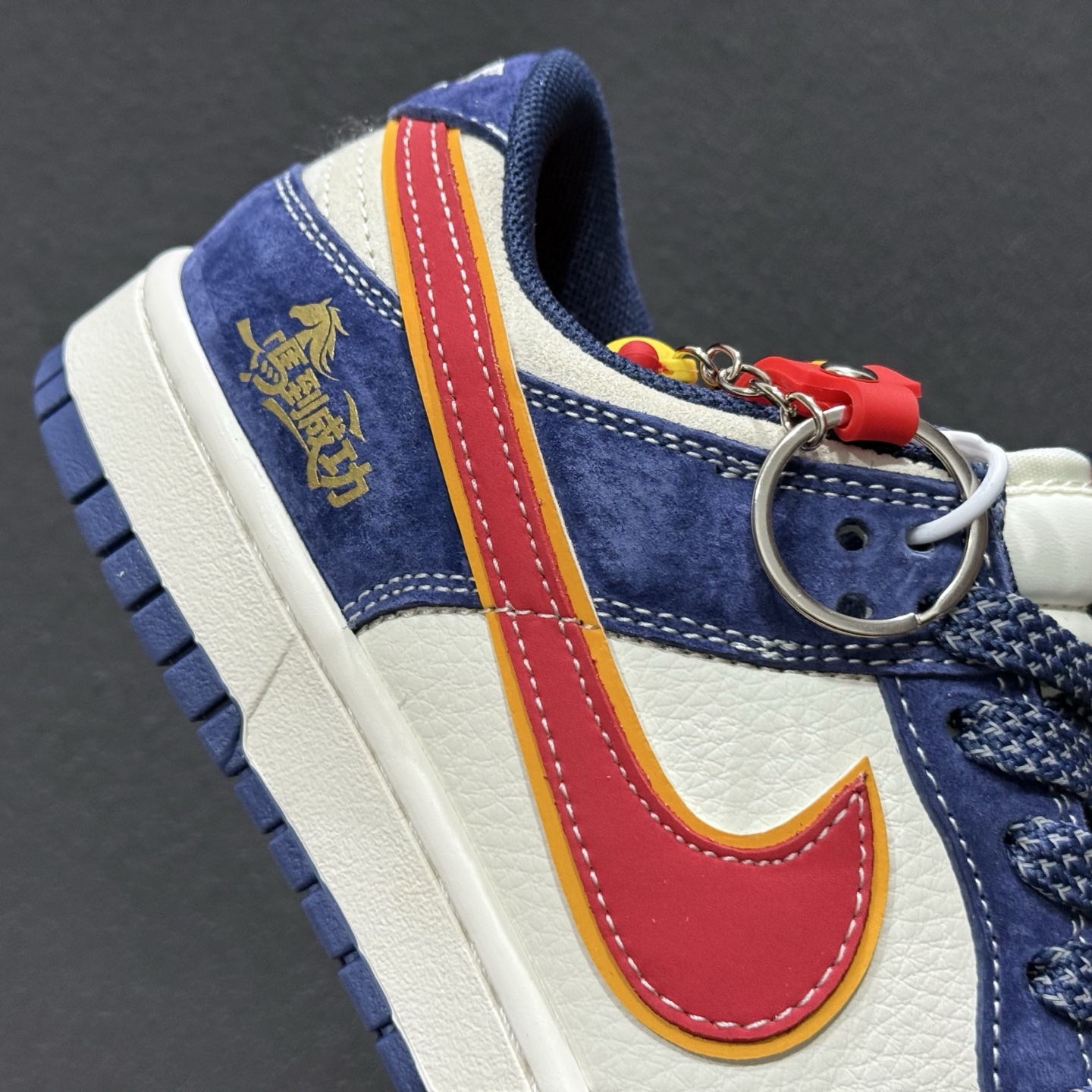 280 街头潮流!Air Jordan 1 Low (Supreme联名)乔丹爆款高端定制 LQ1988-818-Chinese UA Cheap High Quatity Brand Clothes Bags handbags Sneakers wholesale wholesaler seller from China Factory suppliers Fashion Clothing Shoes best Quality Beautiful Price 280 街头潮流!Air Jordan 1 Low (Supreme联名)乔丹爆款高端定制 LQ1988-818