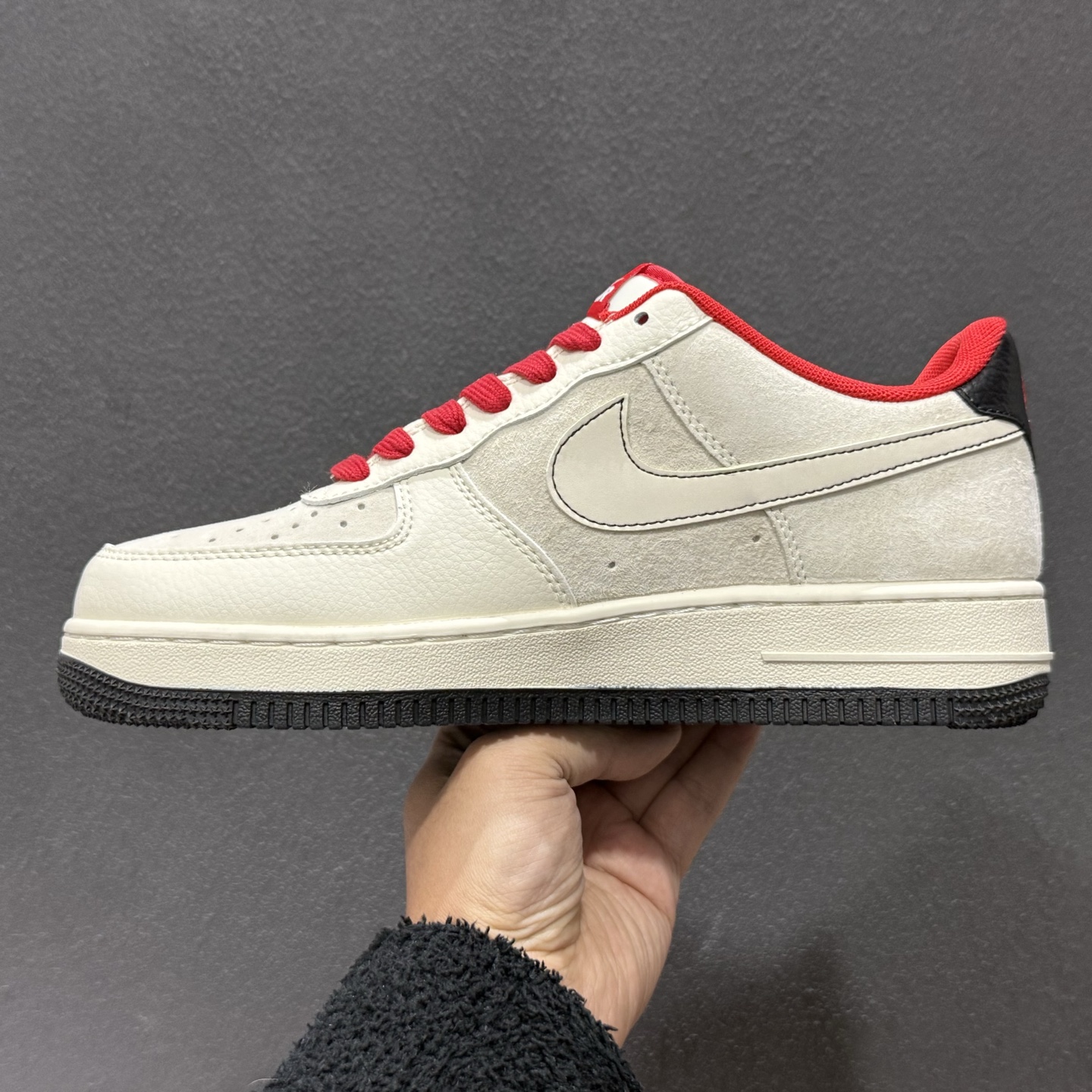 Nike Air Force 1 Low 2026 丙午马年限定款 XT6998-109 Nike Air Force 1 Low 2026 丙午马年限定款 XT6998-109