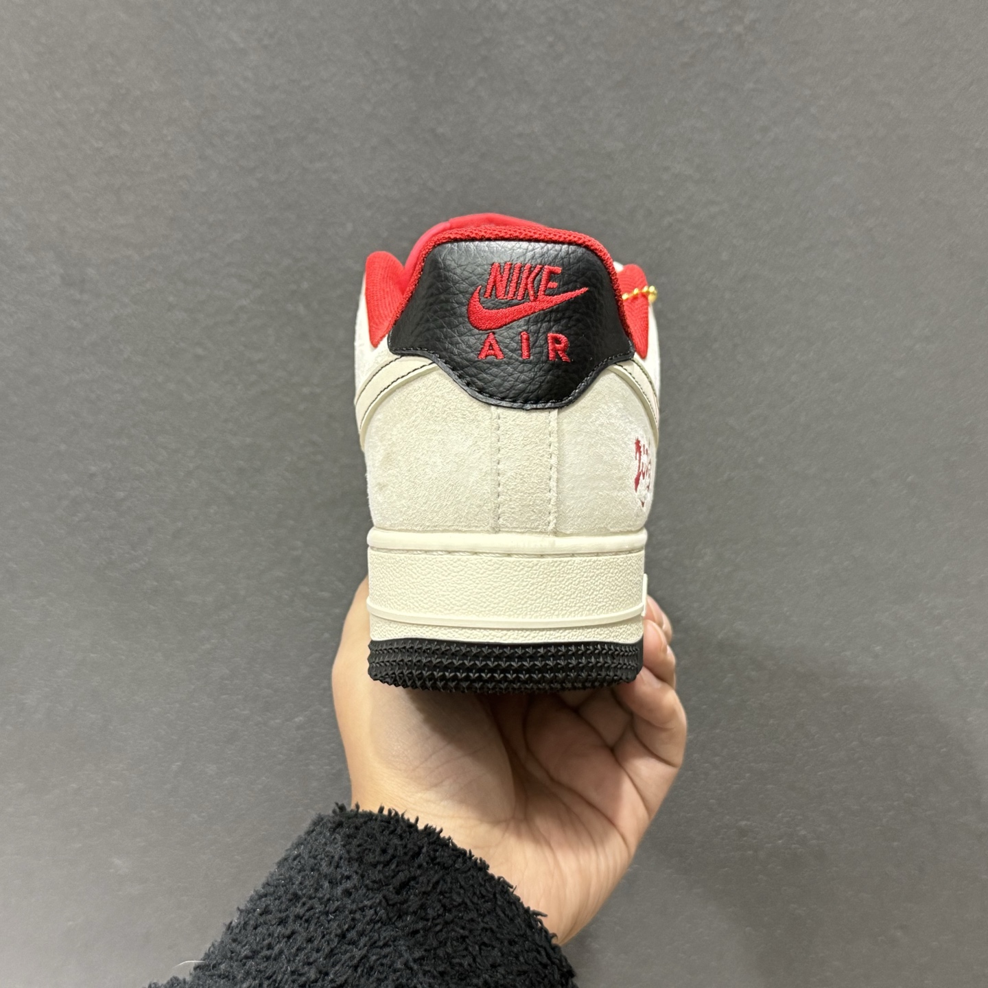 Nike Air Force 1 Low 2026 丙午马年限定款 XT6998-109 Nike Air Force 1 Low 2026 丙午马年限定款 XT6998-109