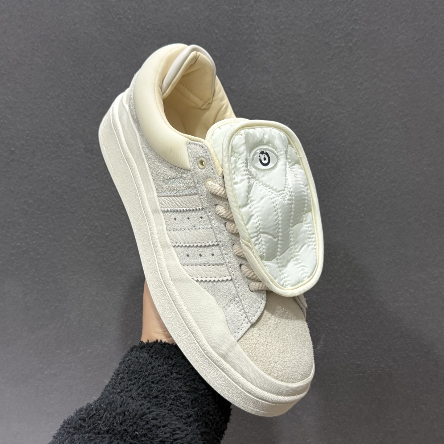 Bad Bunny x Ad Originals Campus FZ5823 坏痞兔联名款 阿迪休闲板鞋 Bad Bunny x Ad Originals Campus FZ5823 坏痞兔联名款 阿迪休闲板鞋