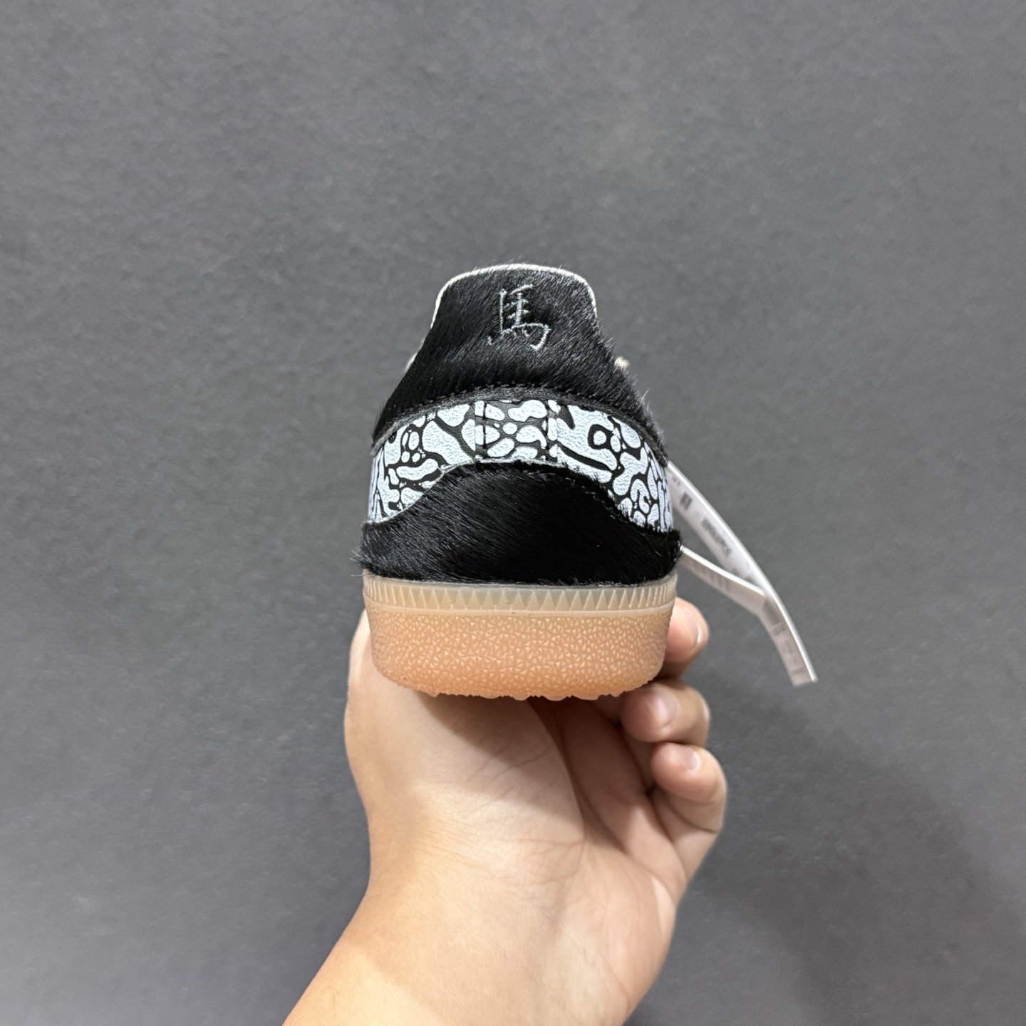 180 Adidas SAMBA 三叶草休闲防滑耐磨低帮板鞋 JR8742-731-Chinese UA Cheap High Quatity Brand Clothes Bags handbags Sneakers wholesale wholesaler seller from China Factory suppliers Fashion Clothing Shoes best Quality Beautiful Price 180 Adidas SAMBA 三叶草休闲防滑耐磨低帮板鞋 JR8742-731