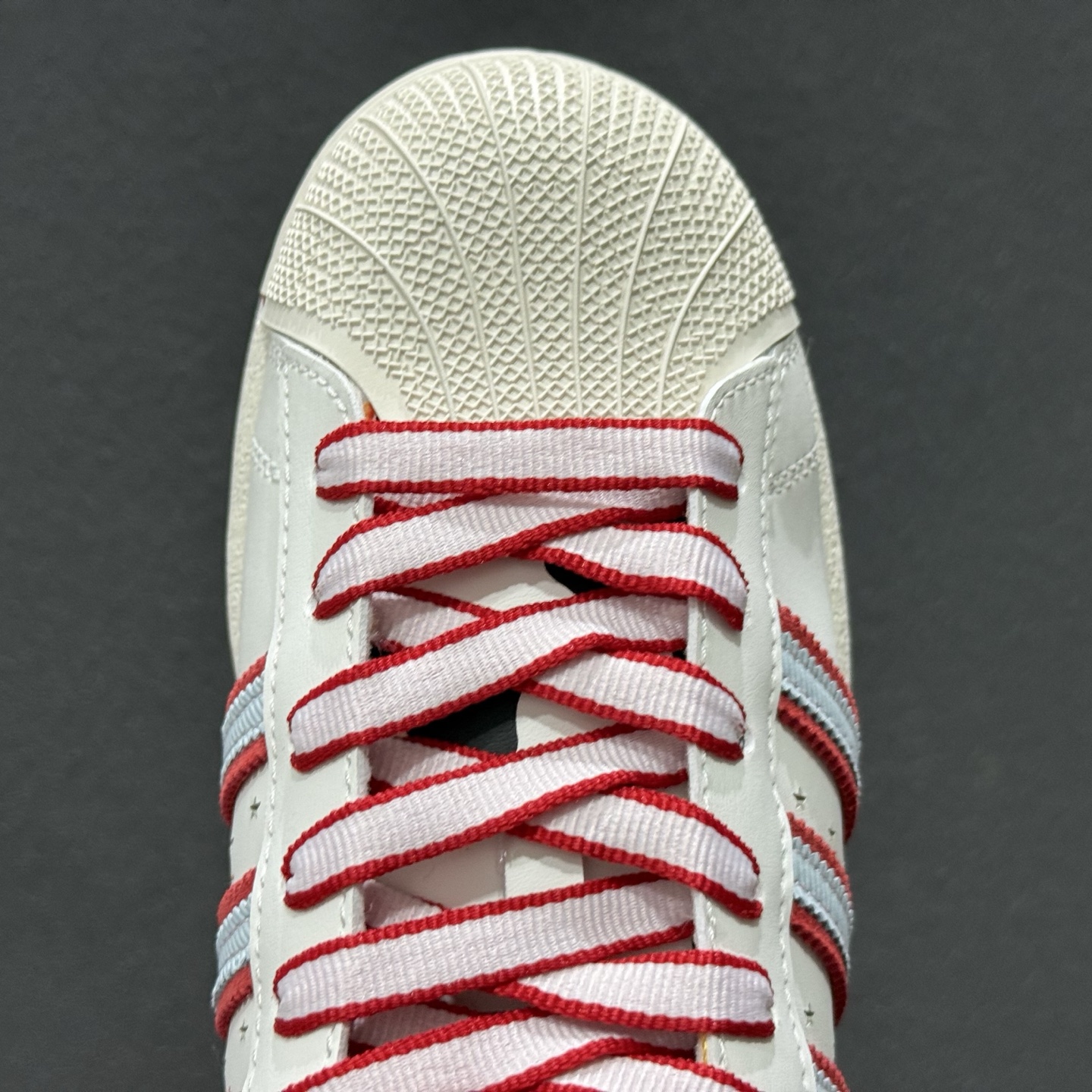 140 Adidas Originals Superstar II全新配色 马年限定 贝壳头休闲板鞋 KK4472-132-Chinese UA Cheap High Quatity Brand Clothes Bags handbags Sneakers wholesale wholesaler seller from China Factory suppliers Fashion Clothing Shoes best Quality Beautiful Price 140 Adidas Originals Superstar II全新配色 马年限定 贝壳头休闲板鞋 KK4472-132